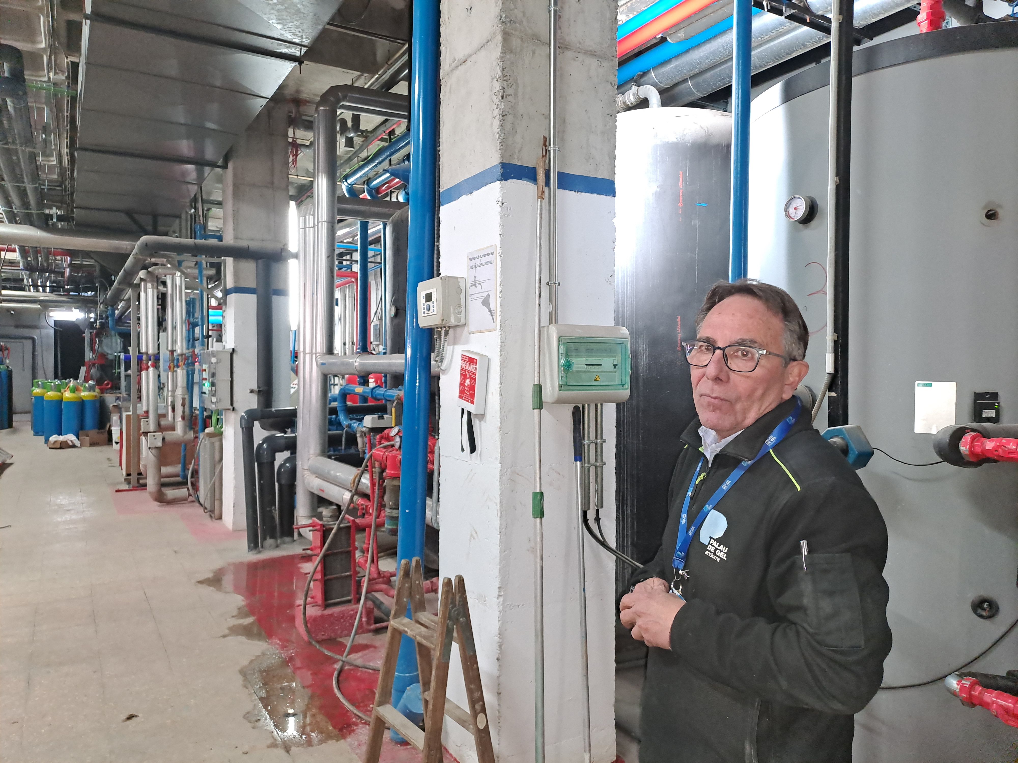 La sala de màquines del Palau. La sala de màquines del Palau.