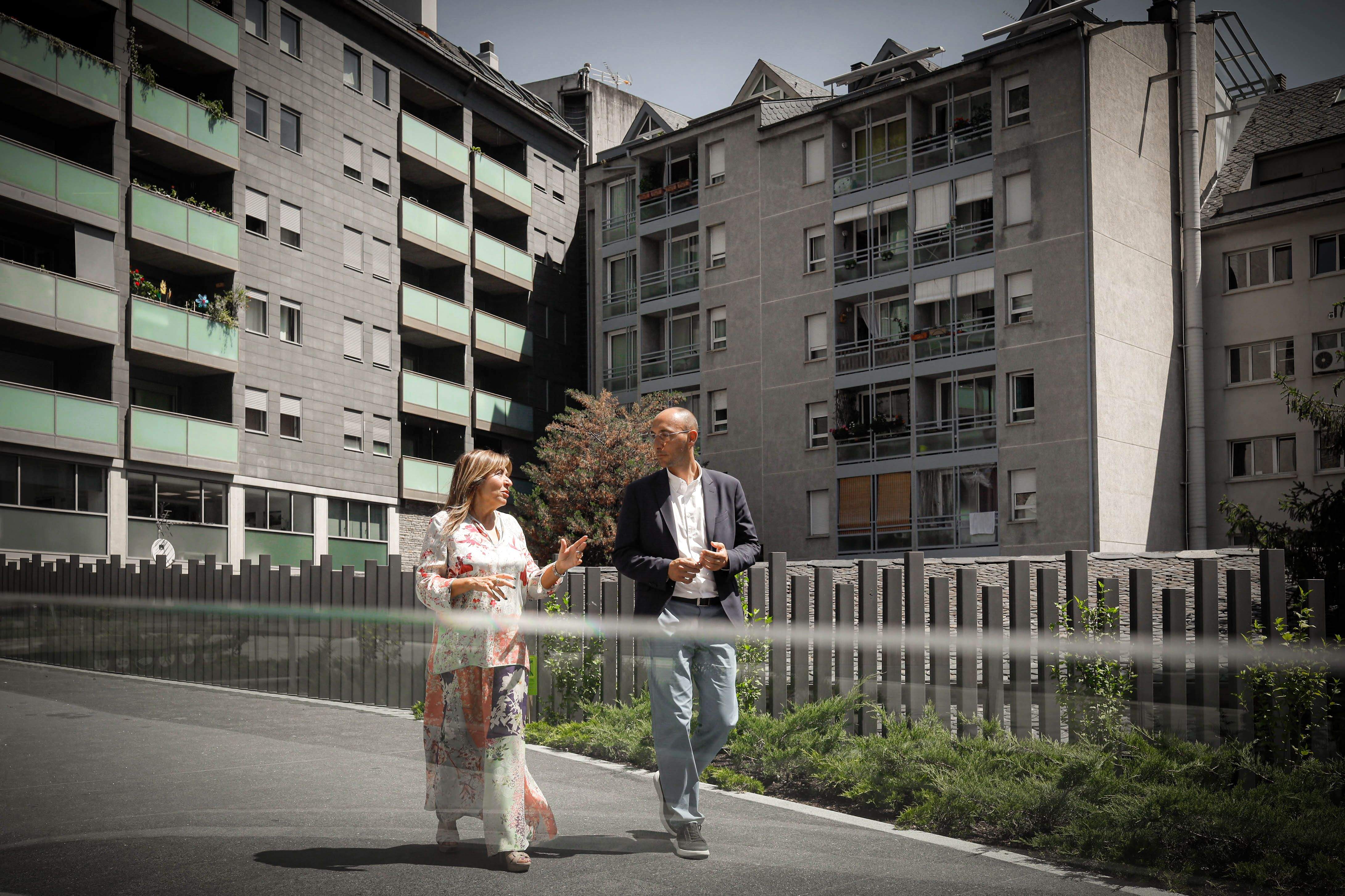 Conxita Marsol i Jordi Puy, secretari d'Estat.