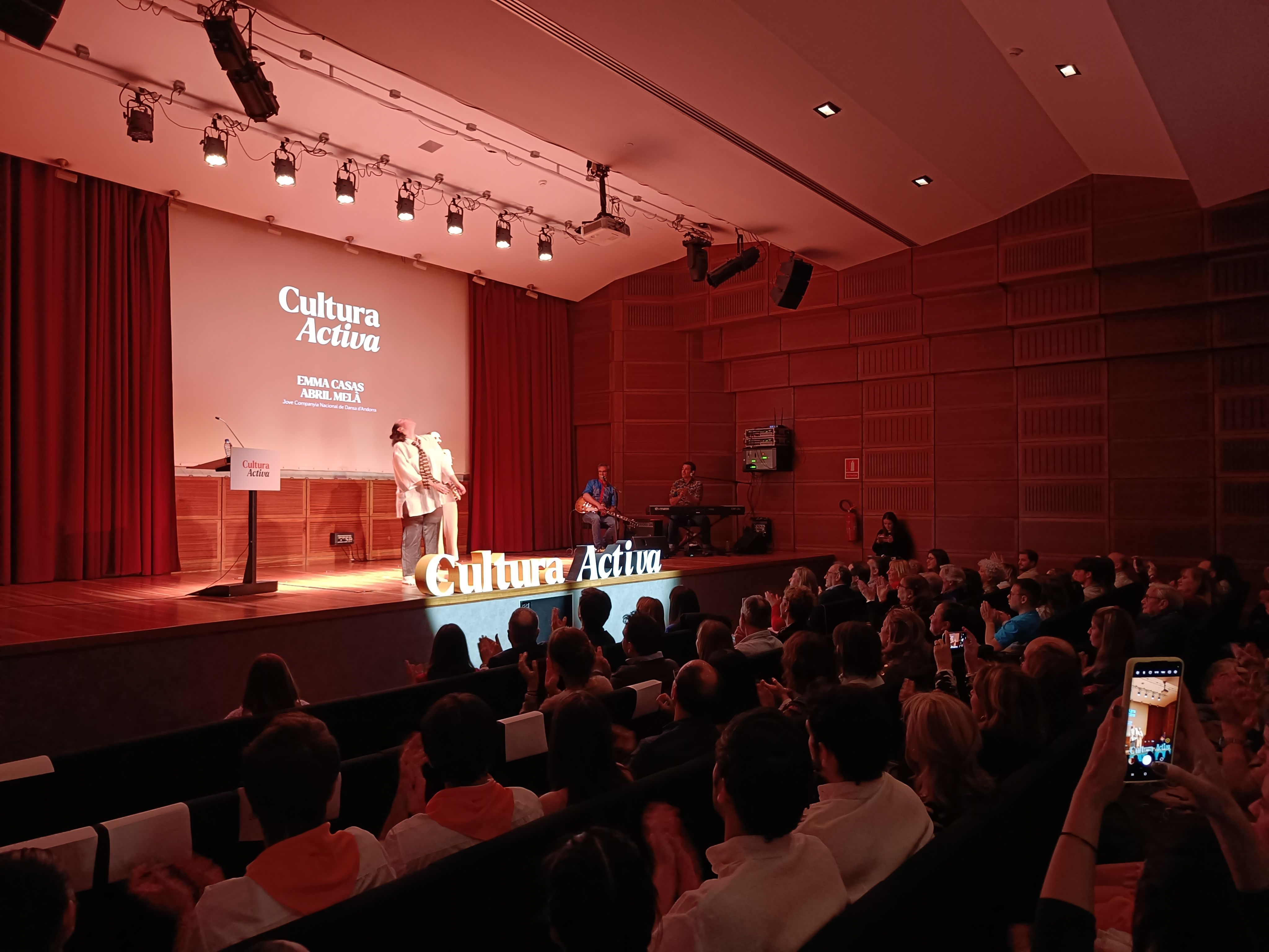 Acte de presentació de Cultura Activa. Acte de presentació de Cultura Activa.