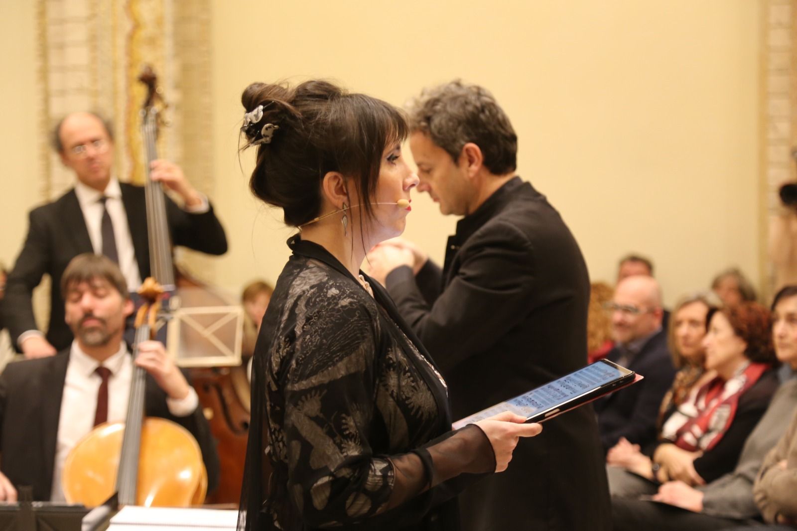 Jonaina Salvador en primer terme.