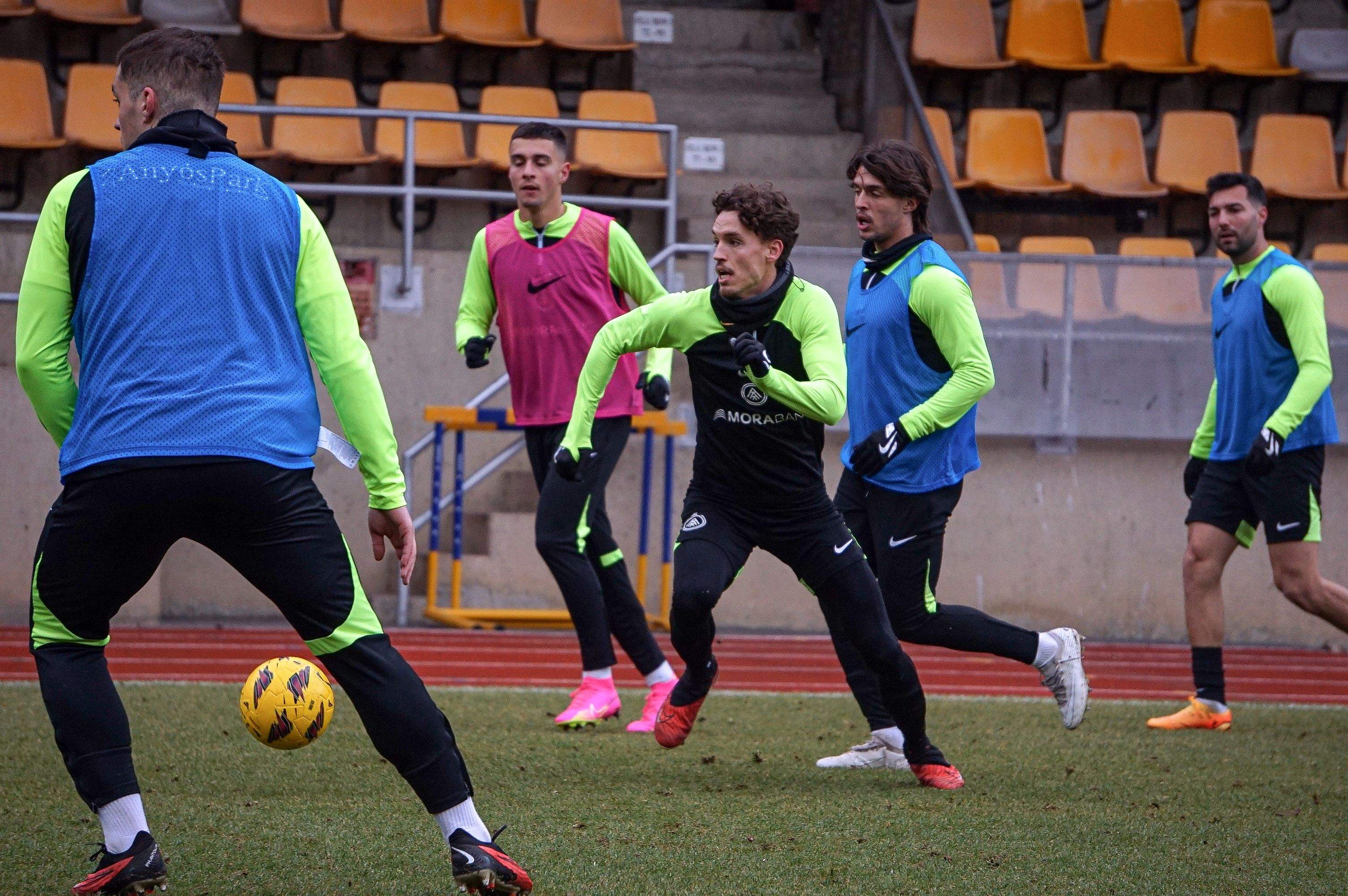 Un moment del darrer entrenament abans de marxar cap a Alcorcón.