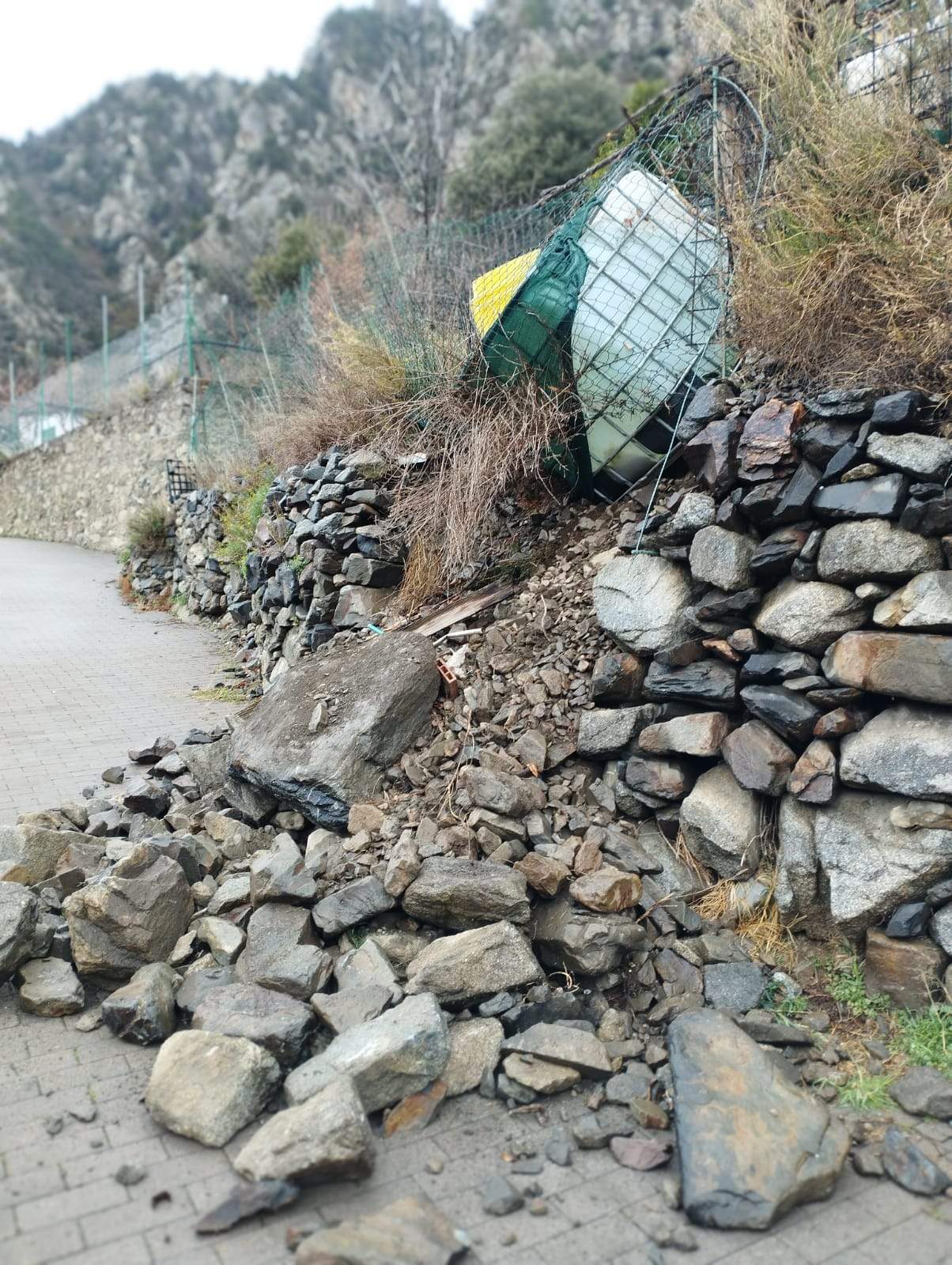 El material caigut, que ara ja ha estat retirat.