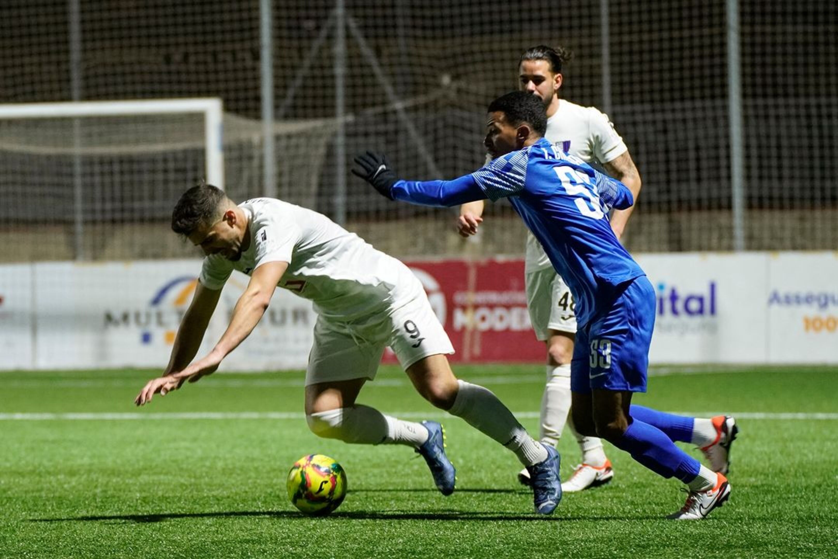 Atlètic i Inter d'Escaldes van jugar el primer partit de la jornada.