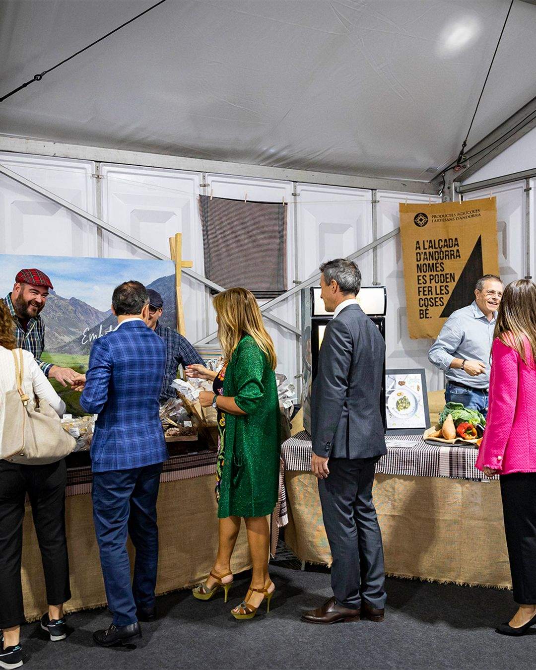 L'envelat dels Productes Agrícoles i Artesans d'Andorra.