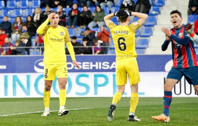 Jandro es lamenta després d'una gran jugada personal.