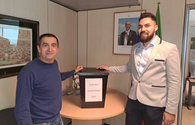 Onze persones han votat al consolat honorari a Andorra la Vella.