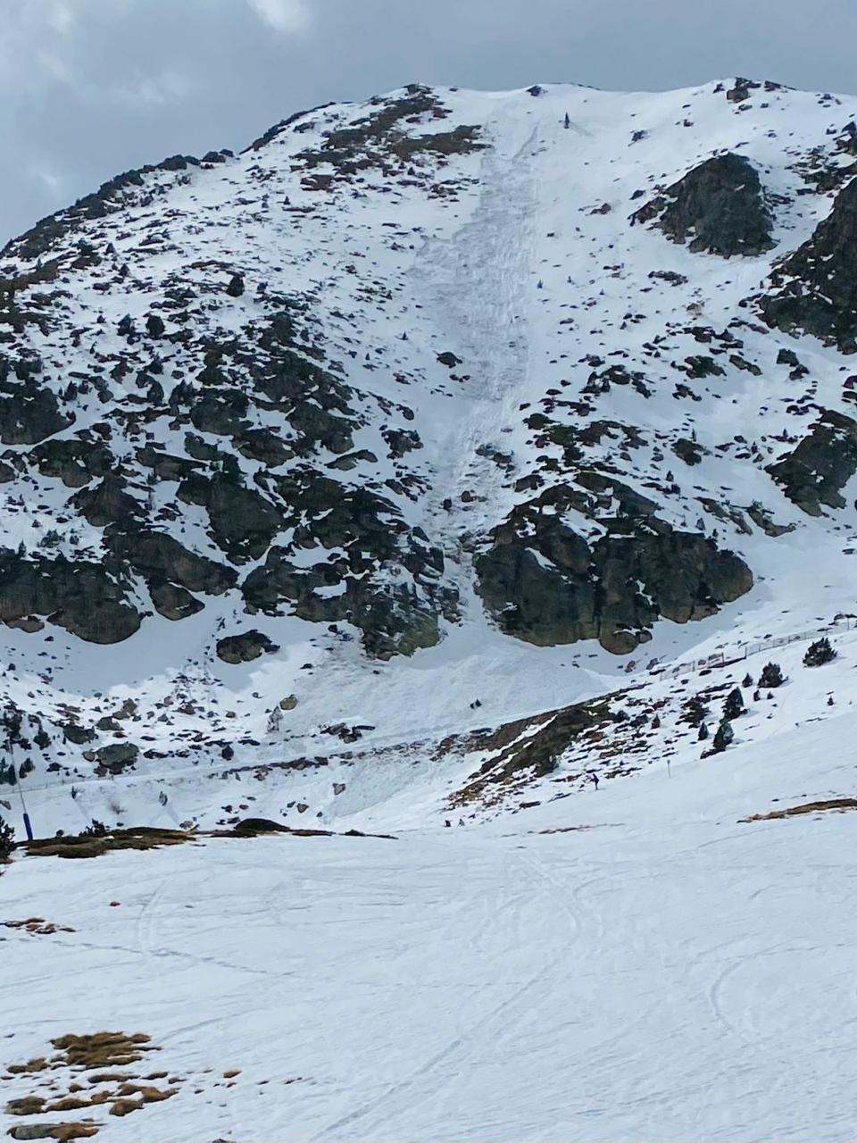 Allau al camí de Pessons del pic del Cubil