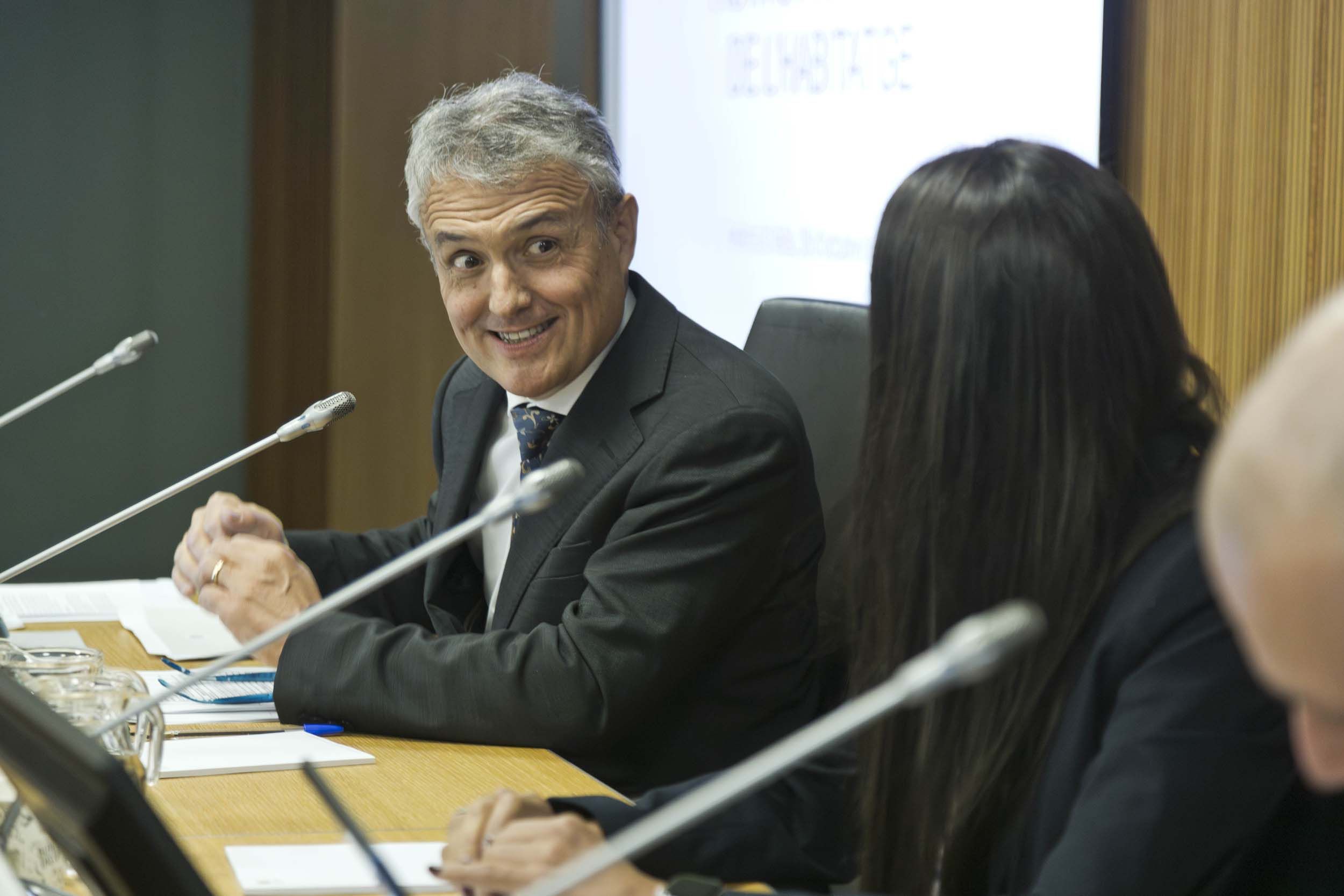 Josep Maria Pla en una compareixença al Consell General.