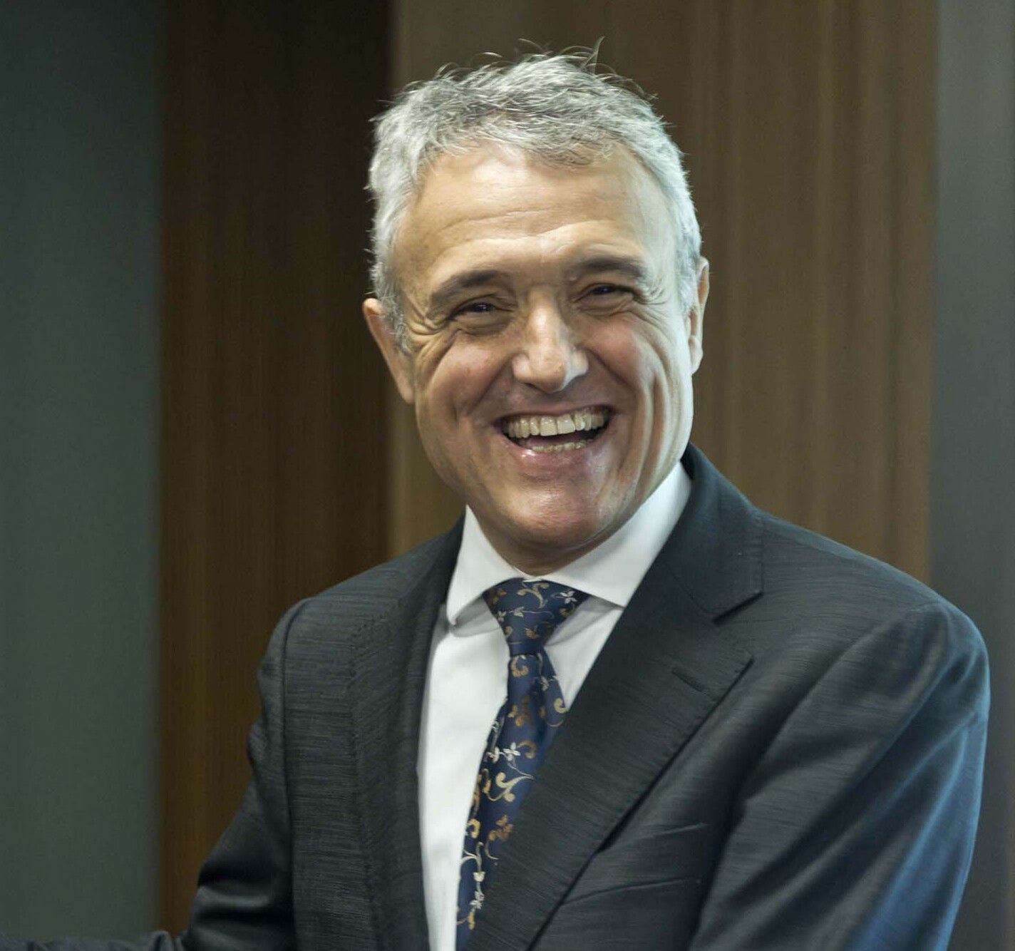 Josep Maria Pla somrient.