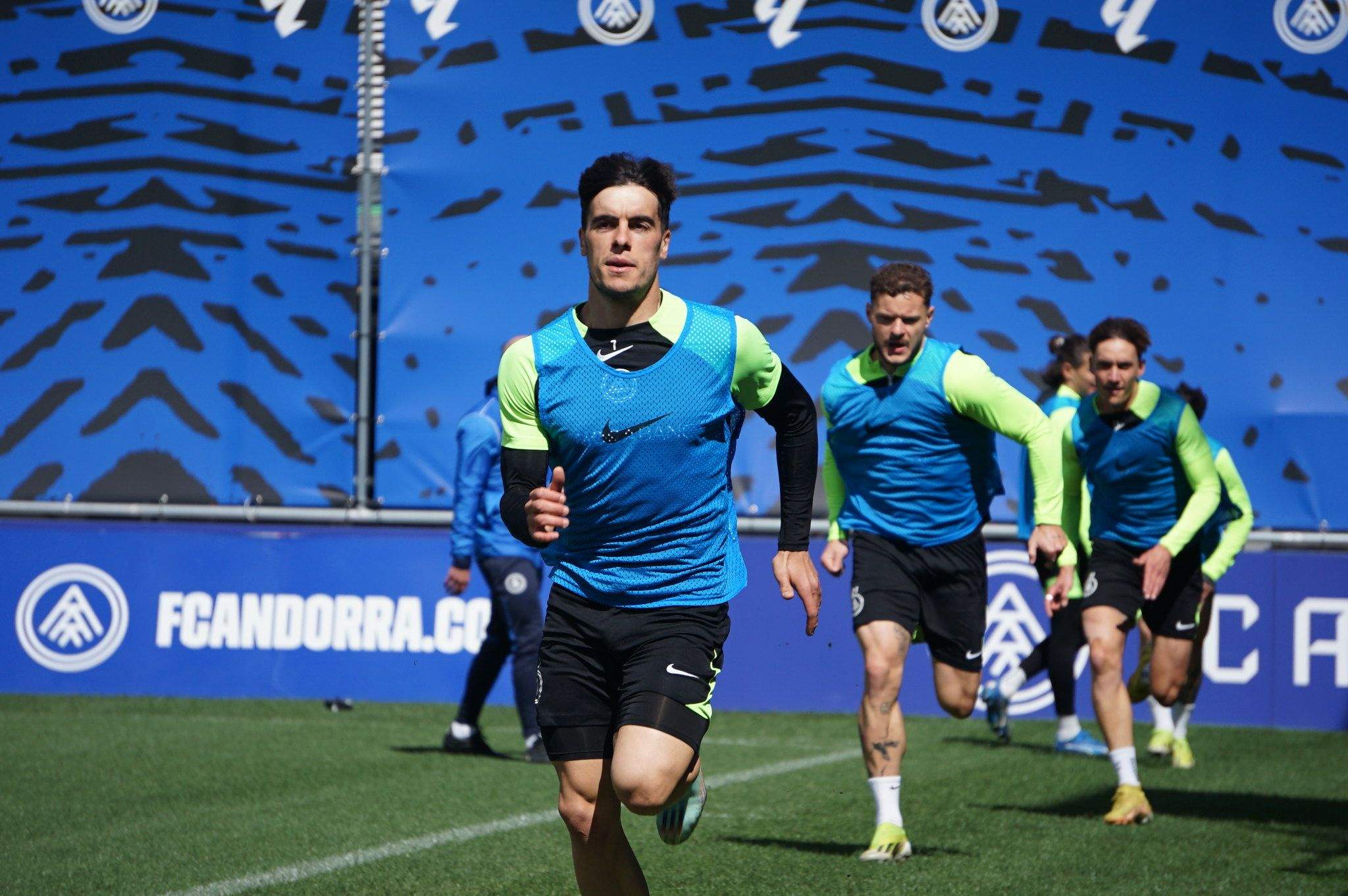 Lobete, Alende i Petxarroman, durant un entrenament d'aquesta setmana al Nacional.