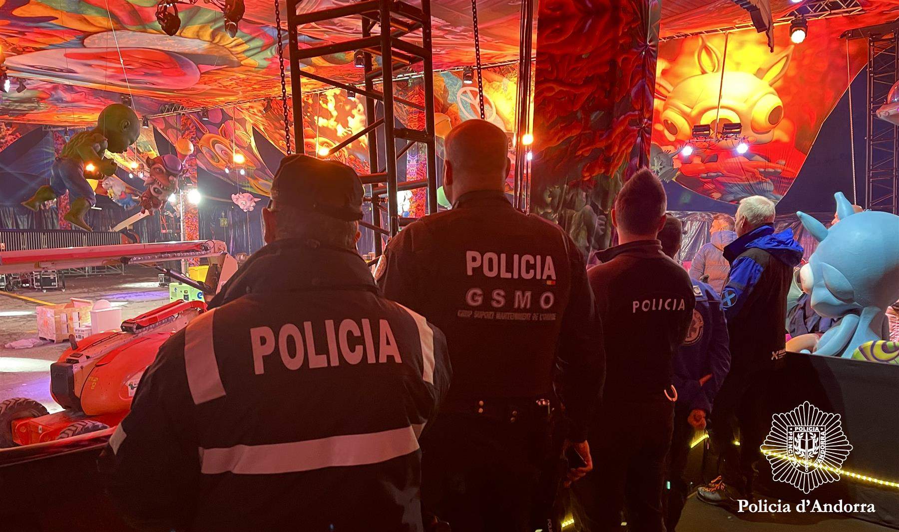 Policies que integren el dispositiu a l'Snowrow.