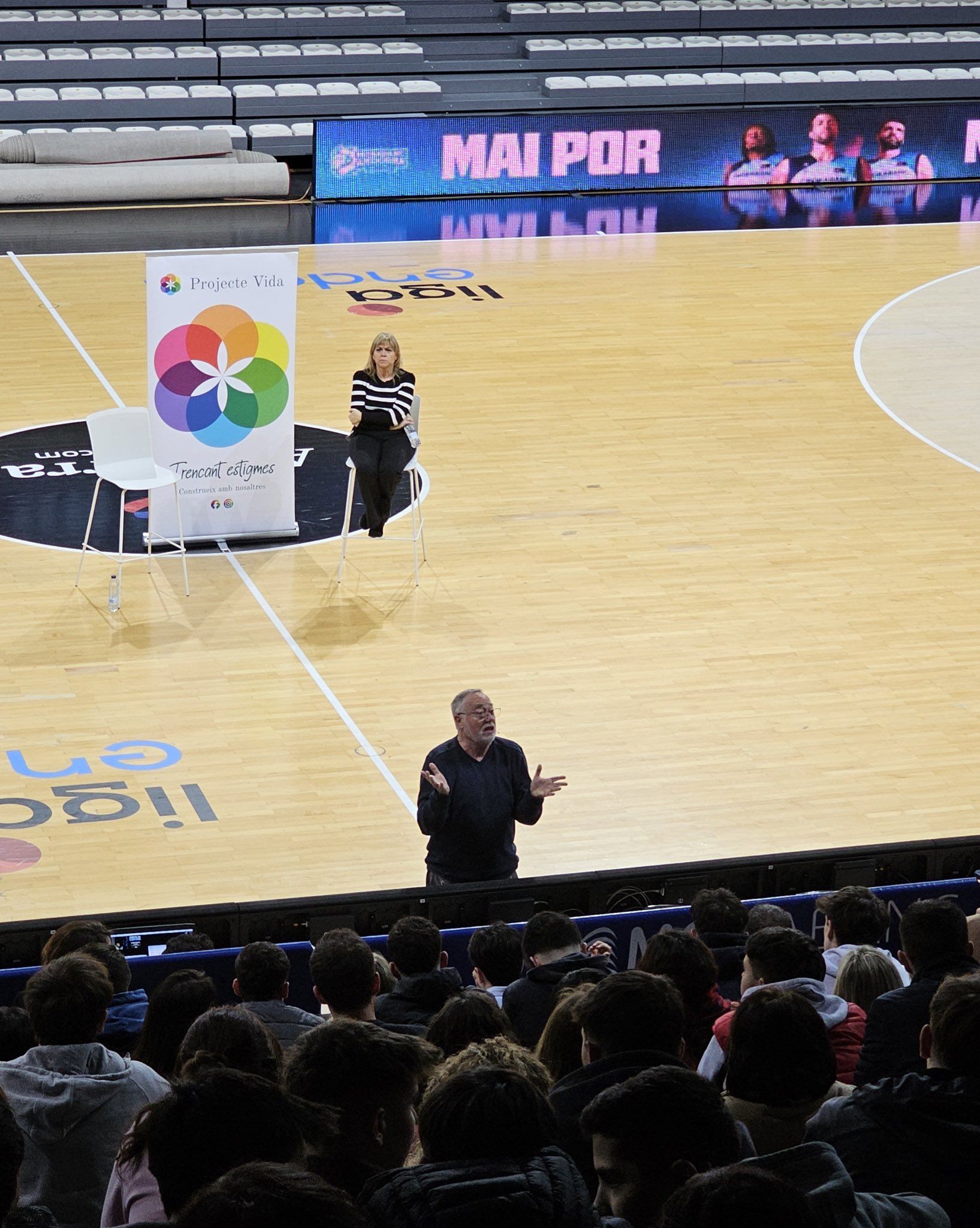 GK0s t8WAAAhPNV GK0s t8WAAAhPNV