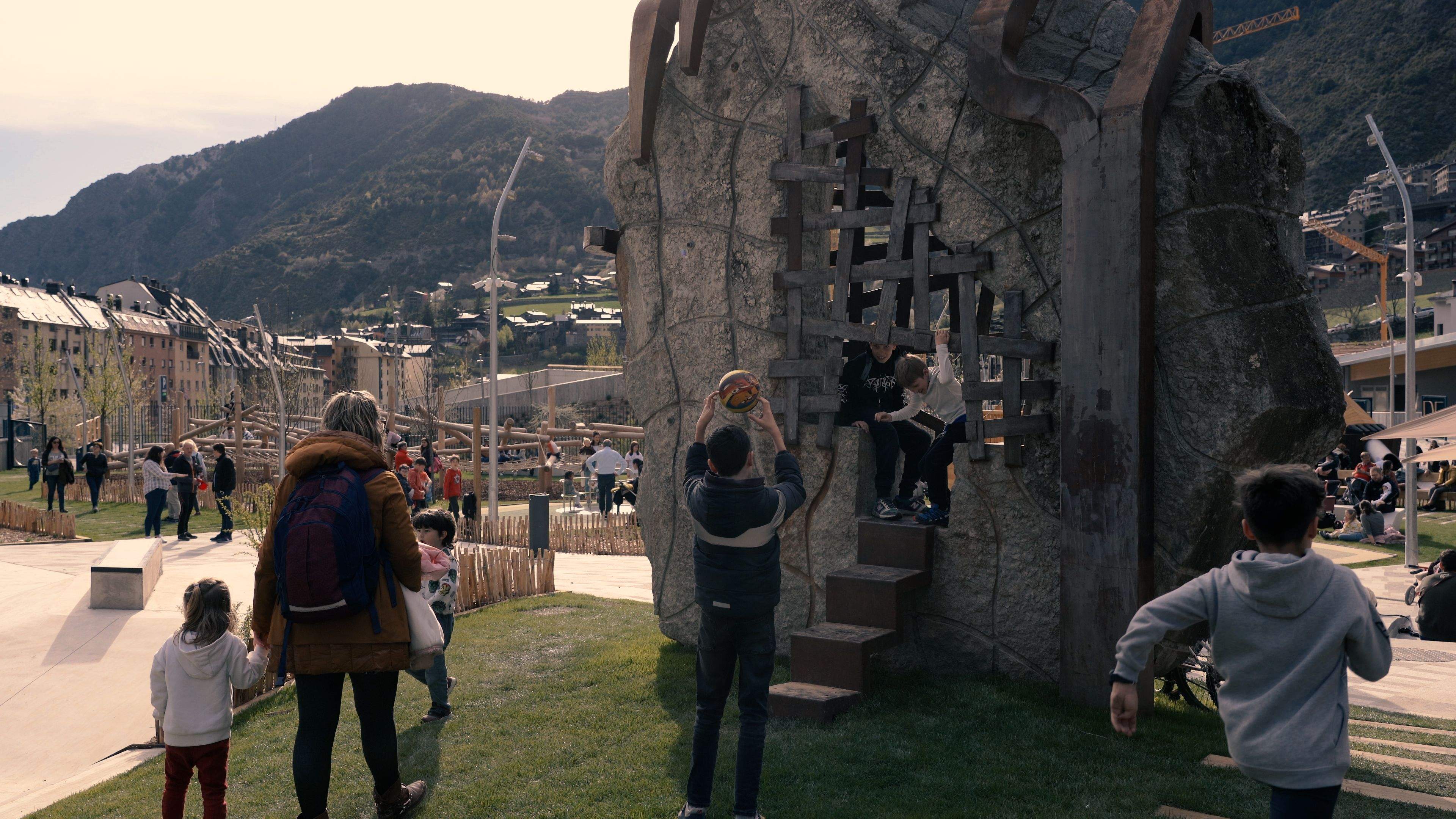 Un dels elements de l'antic Prat Gran que s'ha conservat. Un dels elements de l'antic Prat Gran que s'ha conservat.