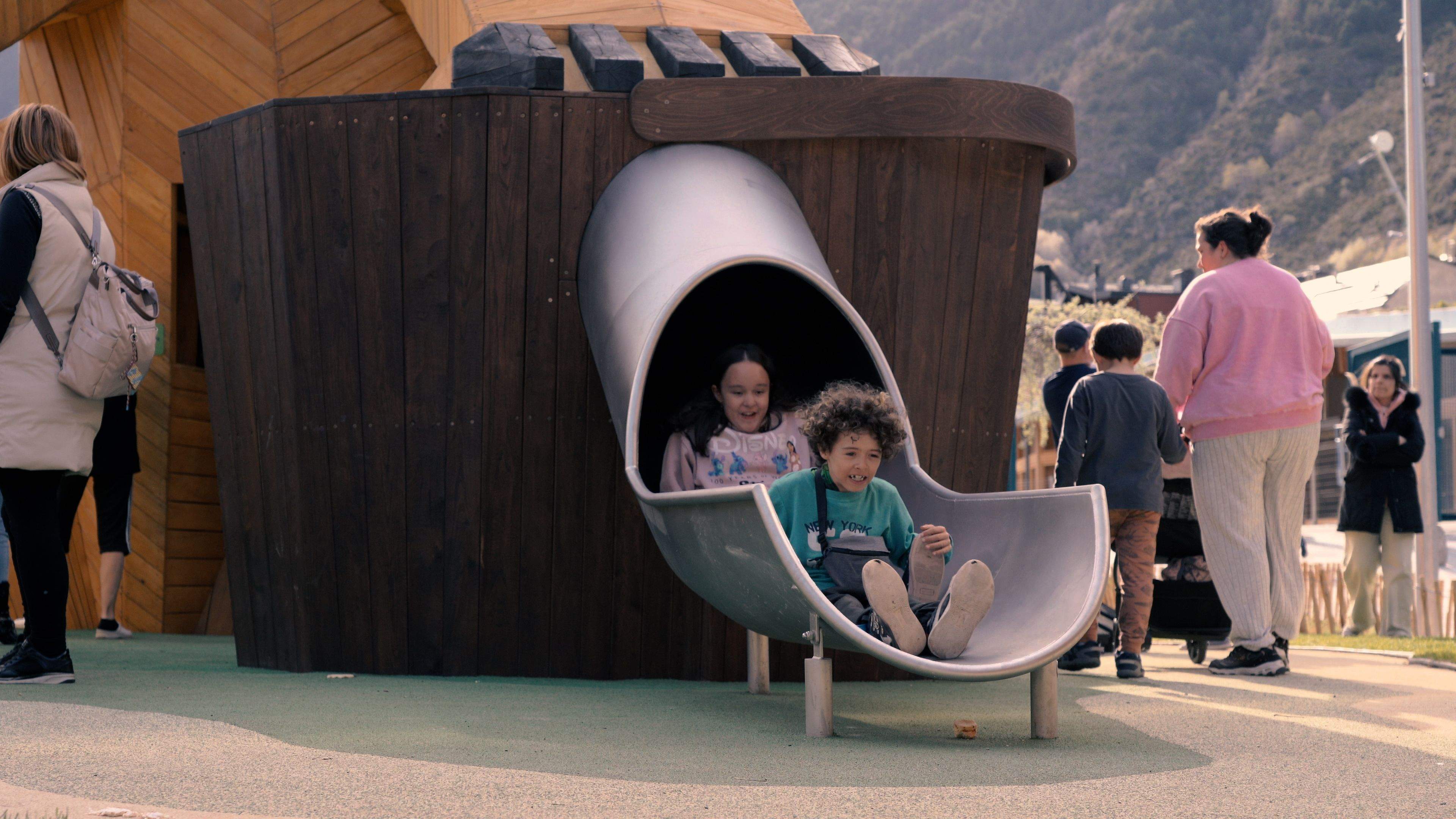 Al tobogan de l'ossa. Al tobogan de l'ossa.