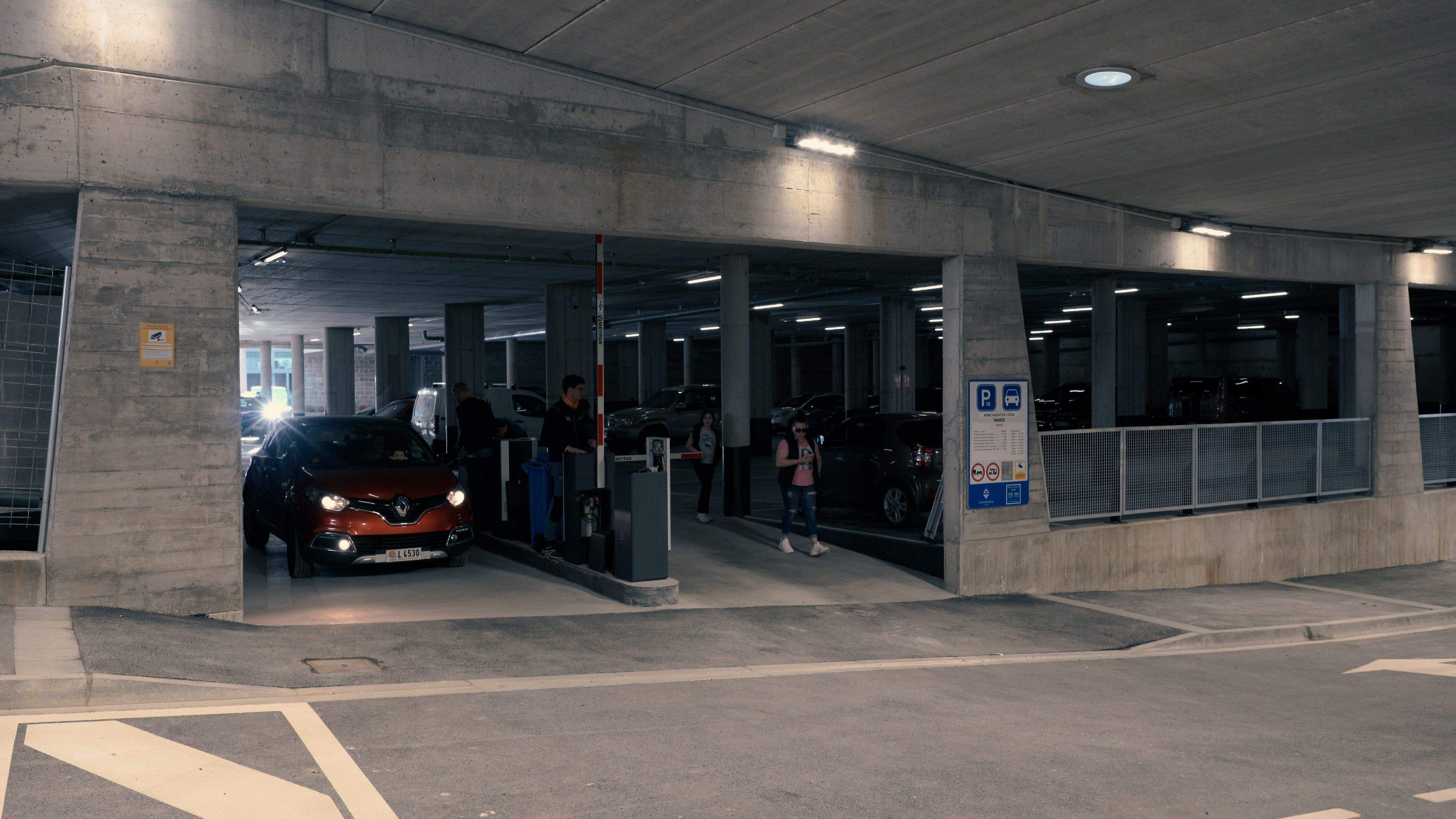 L'entrada al nou aparcament. L'entrada al nou aparcament.