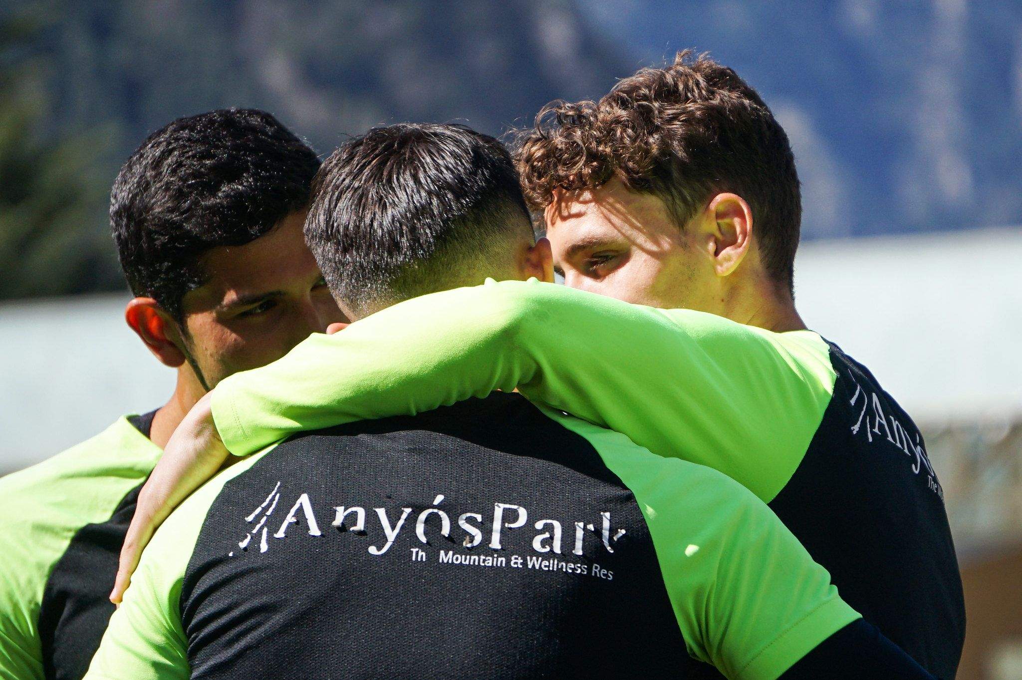 L'FC Andorra s'acull a tots els membres de la plantilla per aconseguir la salvació. 