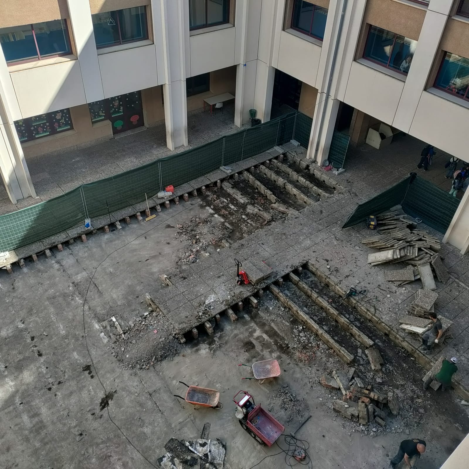 WhatsApp Image 2024 04 15 at 17.08.23 WhatsApp Image 2024 04 15 at 17.08.23