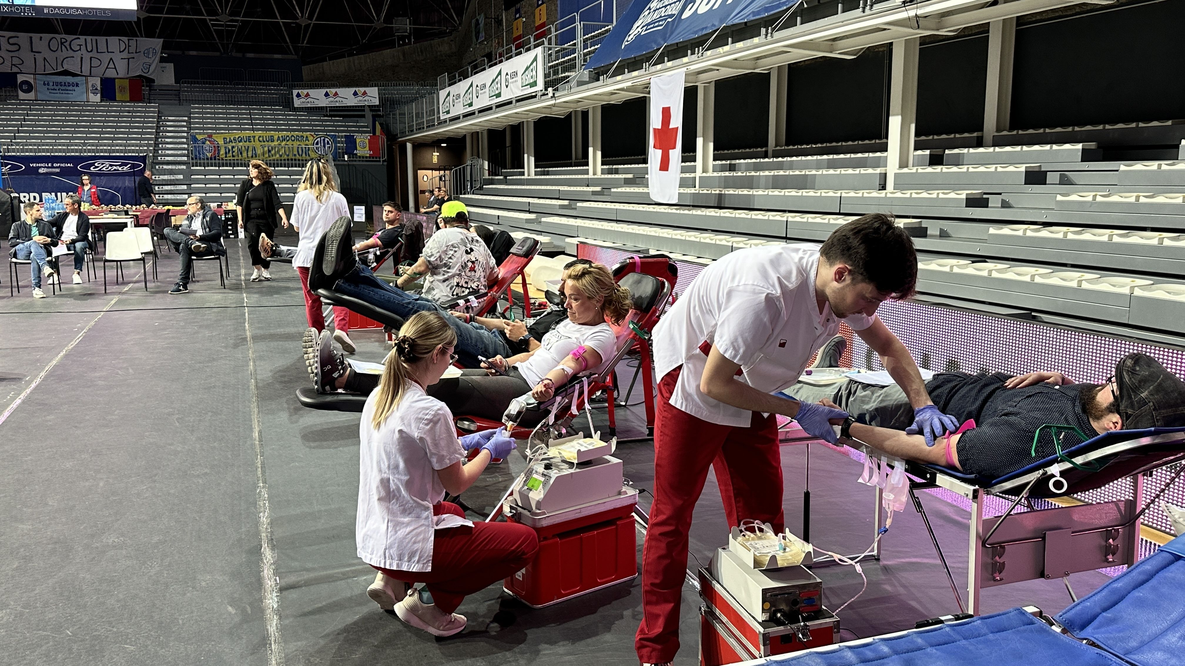 Donants de sang, ahir, al Poliesportiu.