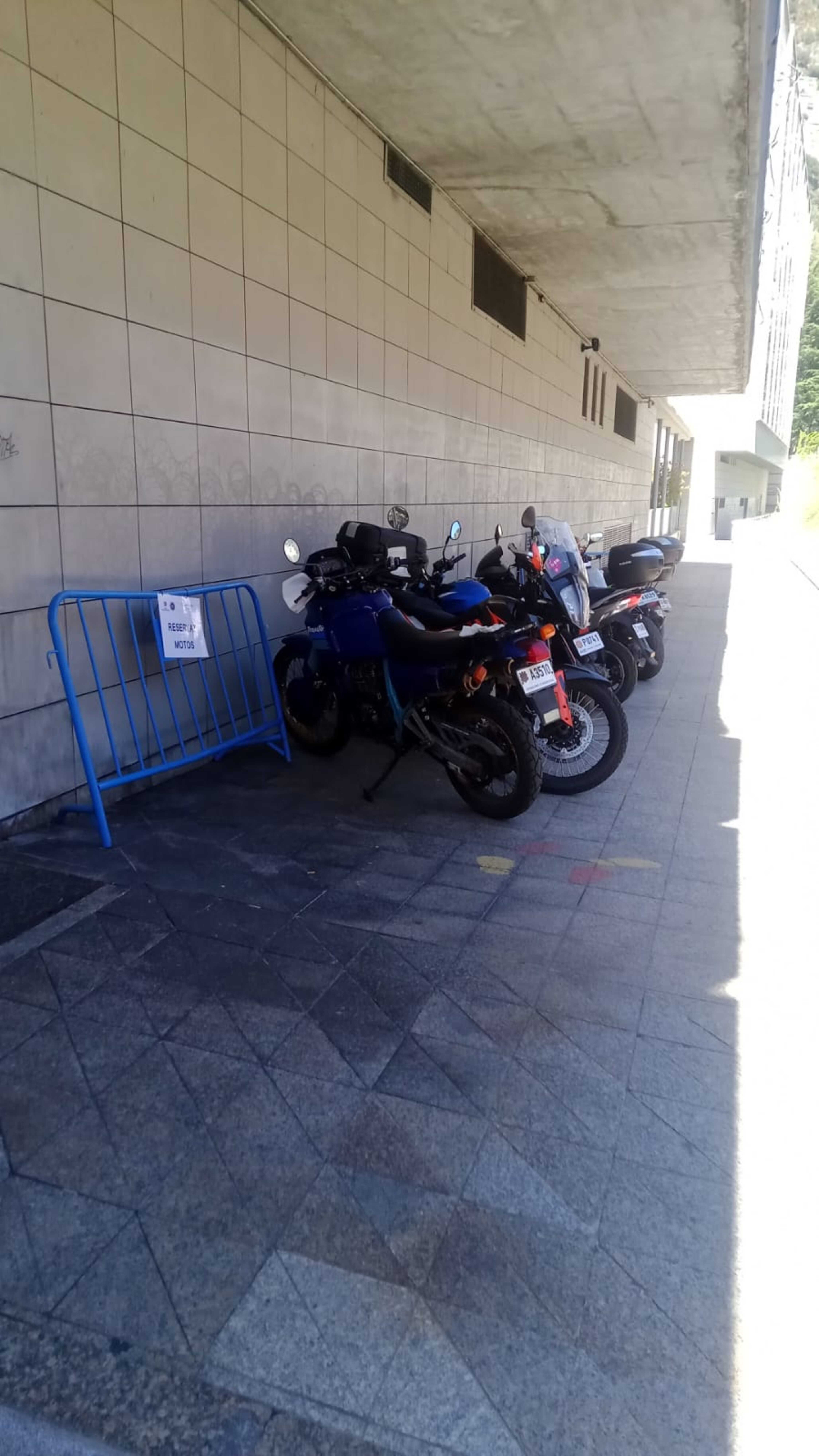 Ara per ara s'ha habilitat un espai al carrer Manuel Cerqueda i Escalé.