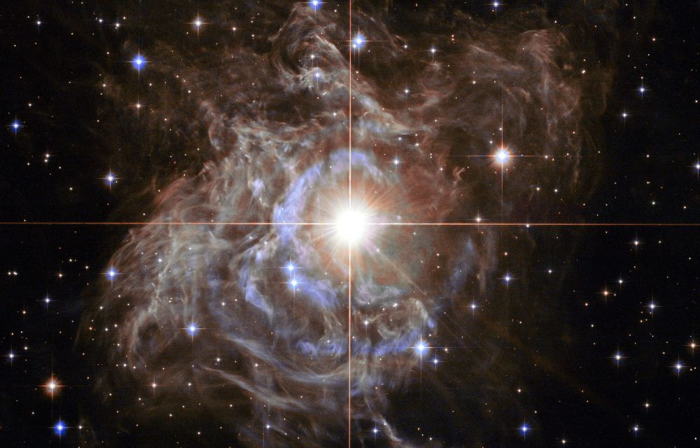 RS Puppis, una de les Cefeides més brillants de la nostra galàxia - Crèdit: NASA, ESA, i el Hubble Heritage Team (STScI/AURA)