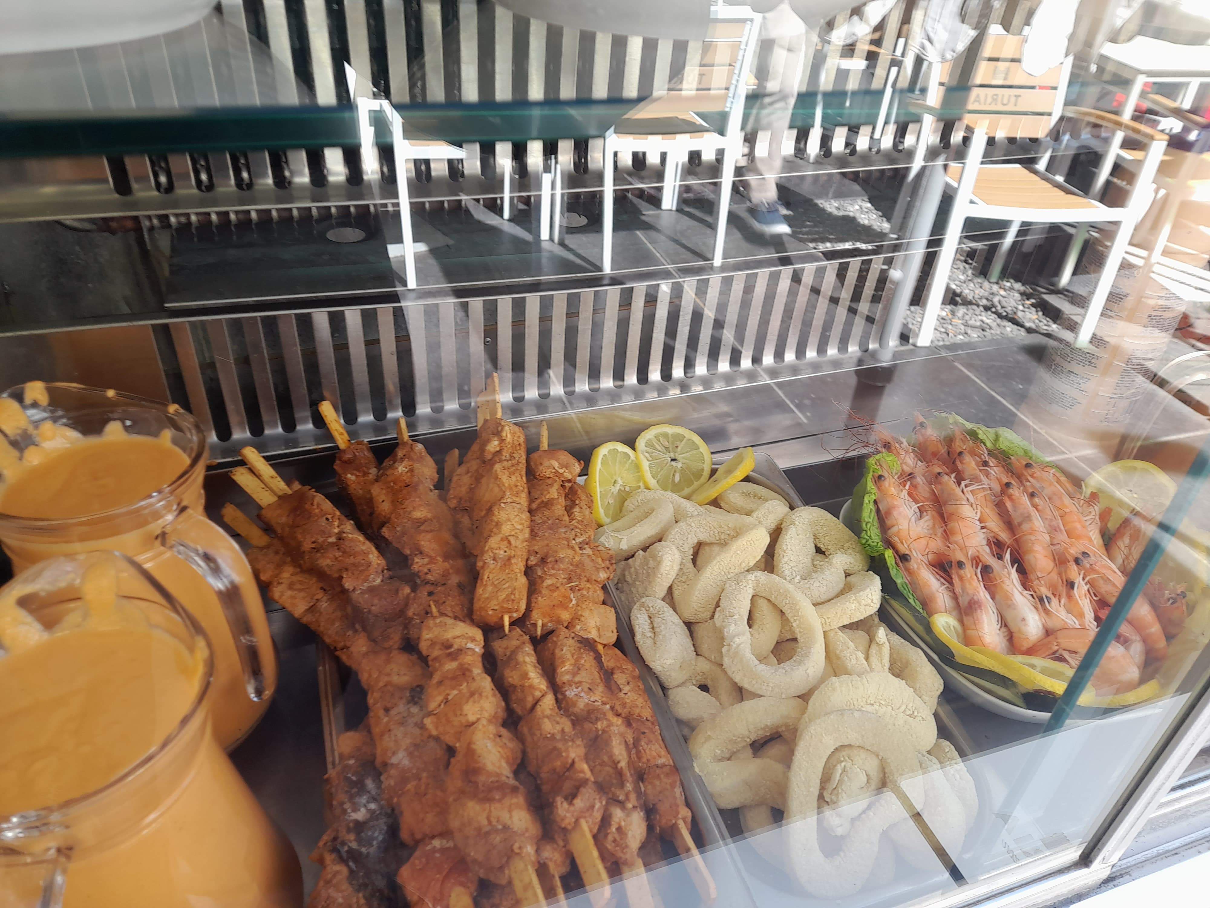 Plats típics a la Fira d'Abril. Plats típics a la Fira d'Abril.