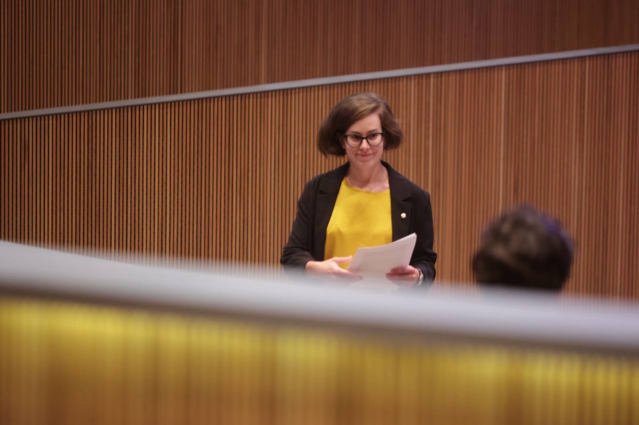 Núria Segués a la cambra parlamentària.