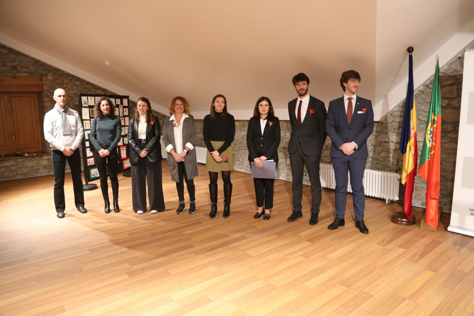 Autoritats presents a l'acte, a la sala Sergi Mas.