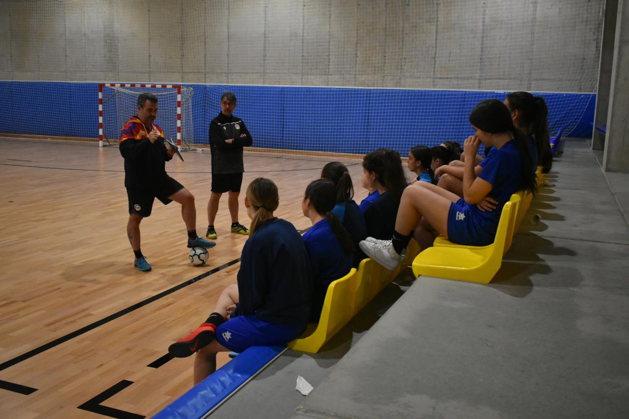 Lluís Cruz, donant les primeres directrius del projecte.