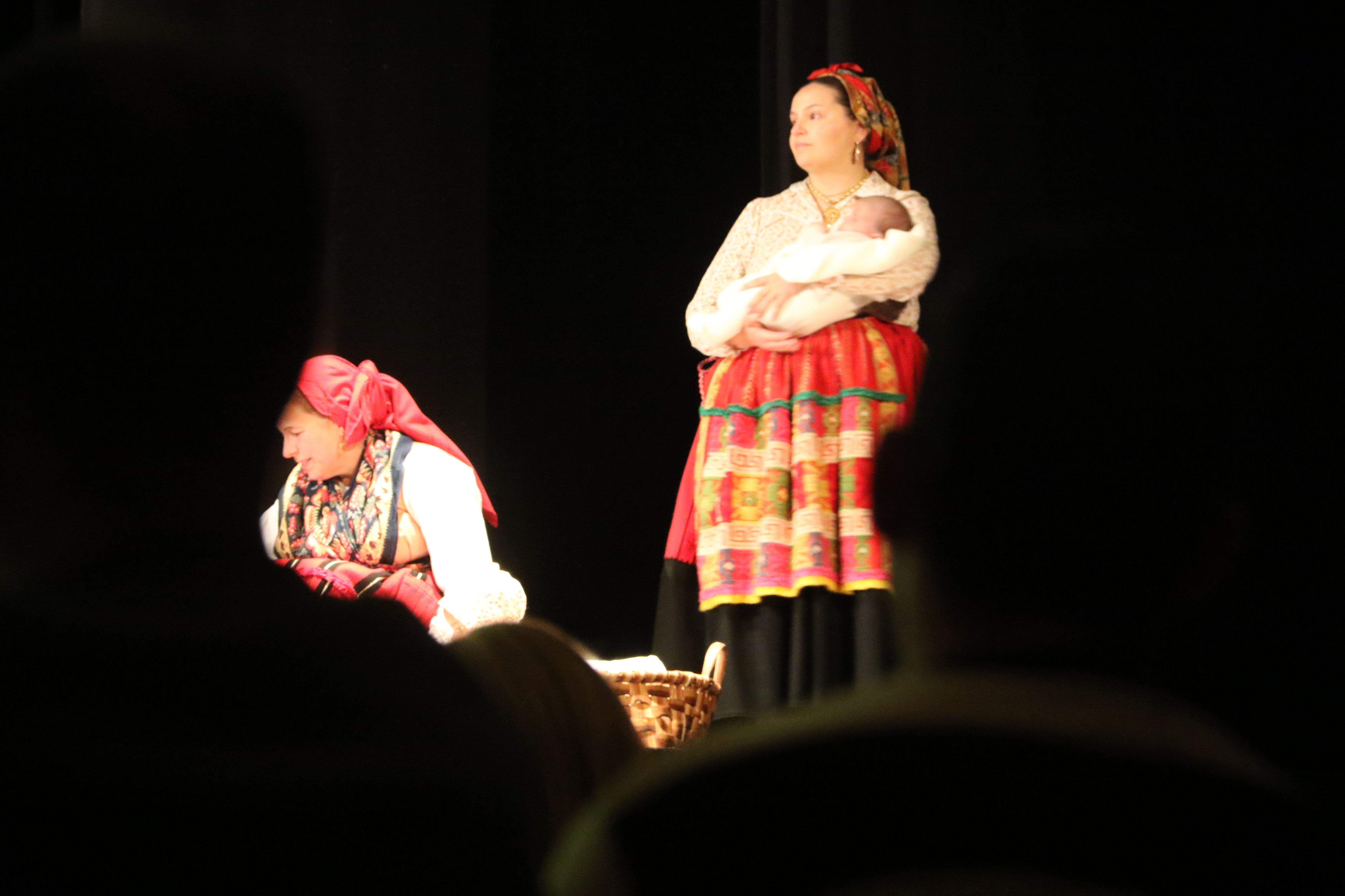 L'arrencada de la mostra va ser un cant a la infància.