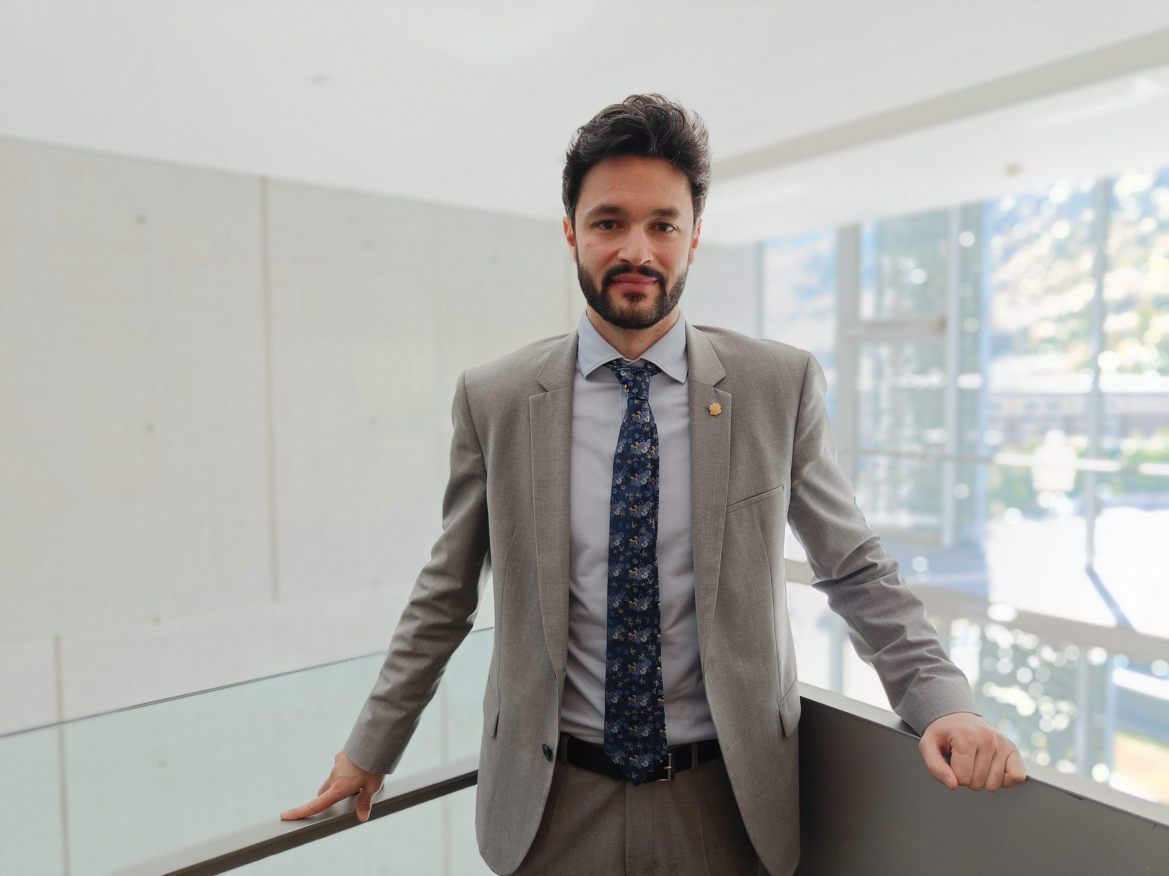 Cerni Escalé a les dependències del Consell General.