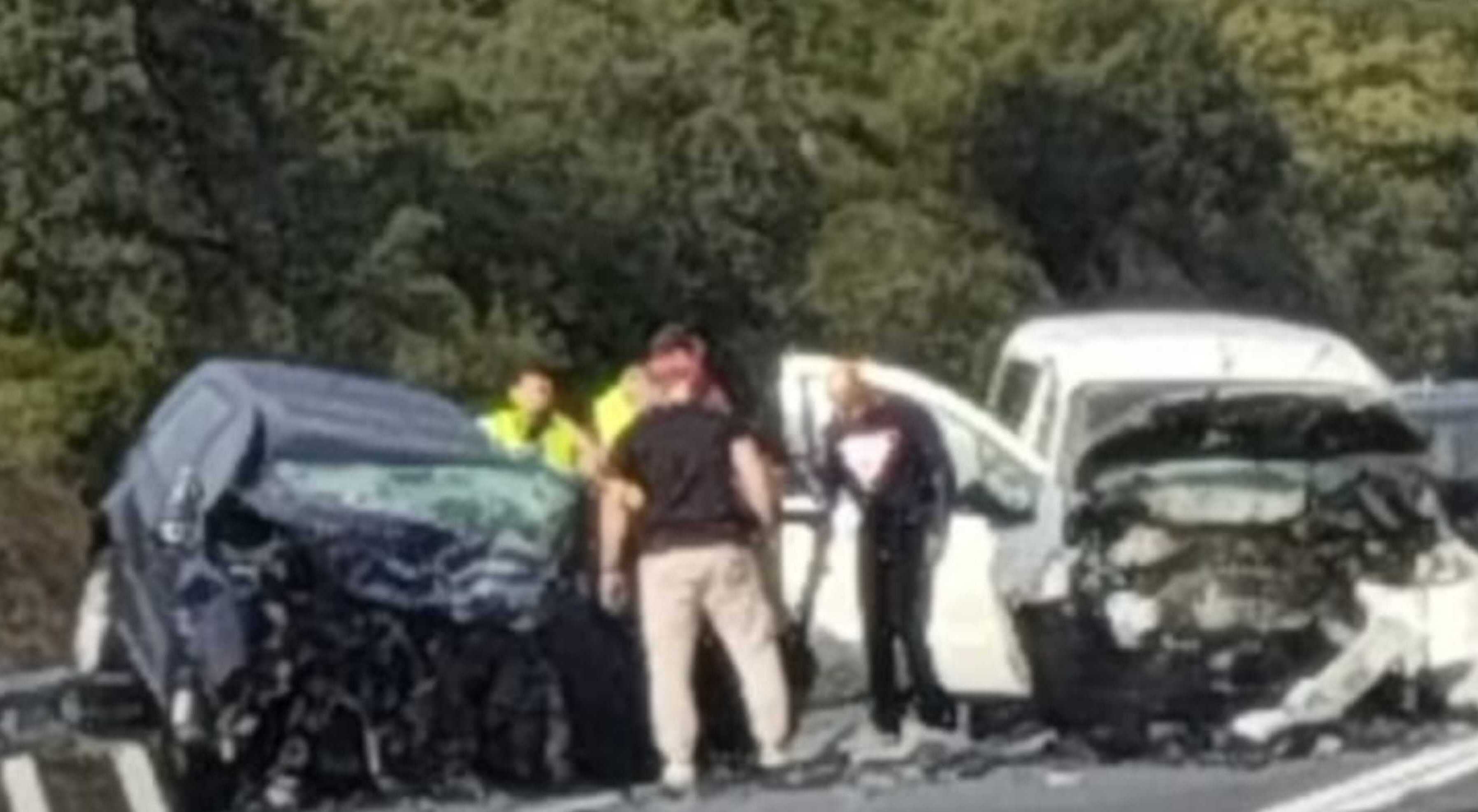 La dona andorrana viatjava en el cotxe fosc.