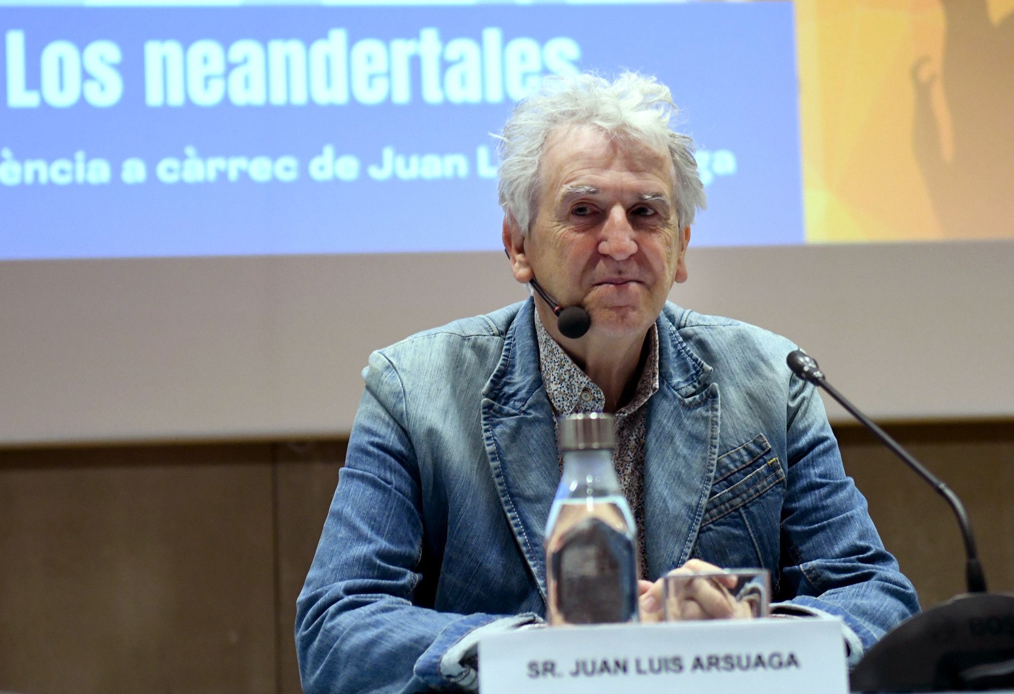 El paleontòleg i codirector del jaciment d’Atapuerca, Juan Luis Arsuaga, ha ofert una conferència en el marc de la XXIII Jornada de Ciències.