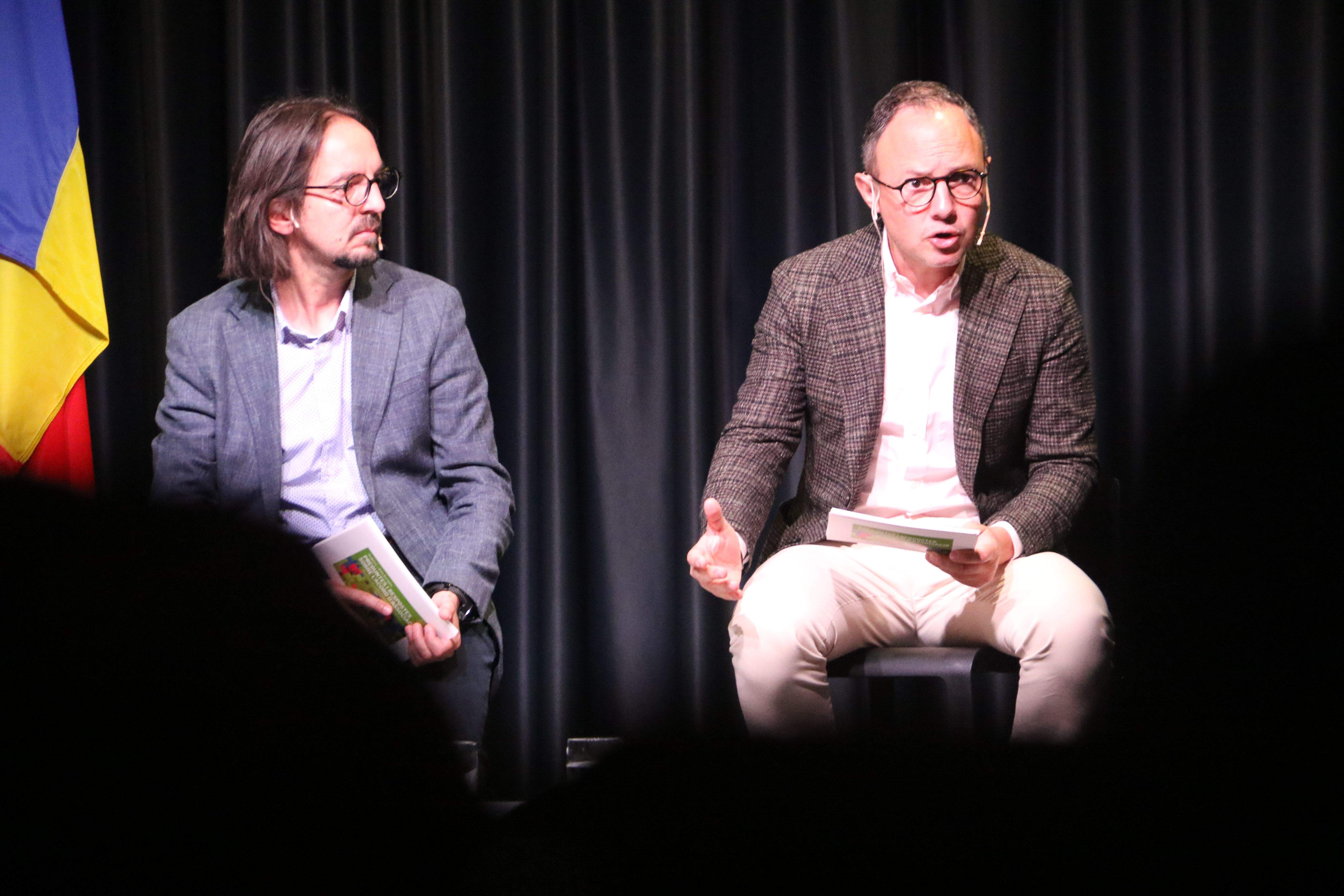 Xavier Espot ha fet les aportacions de més calat polític. Xavier Espot ha fet les aportacions de més calat polític.