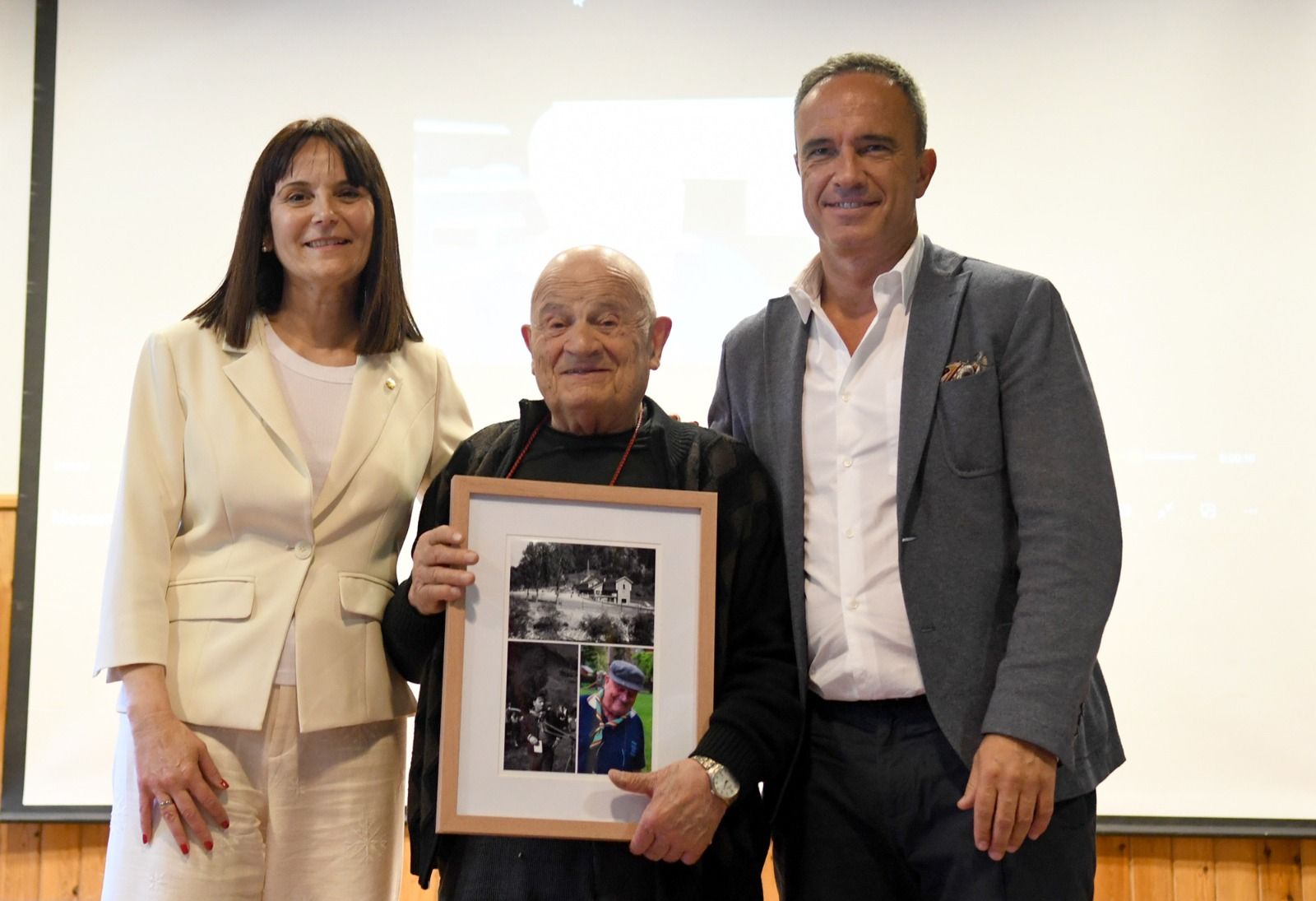 Bonell i Cabanes amb mossèn Ramon.