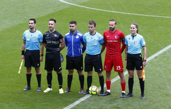 Fernández és una de les pioneres pel que fa a l'arbitratge al Principat. Fernández és una de les pioneres pel que fa a l'arbitratge al Principat.