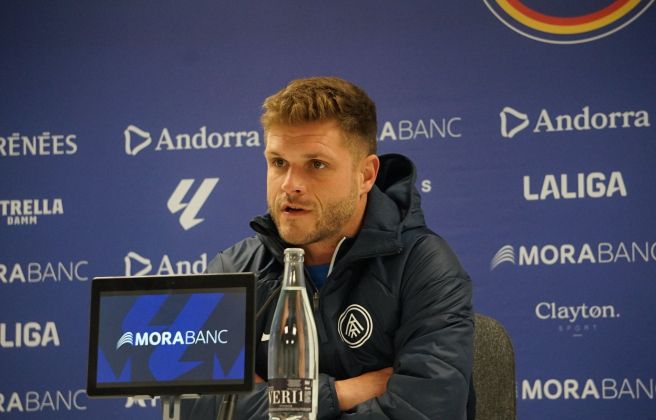 Ferran Costa, durant la roda de premsa prèvia al duel. Ferran Costa, durant la roda de premsa prèvia al duel.