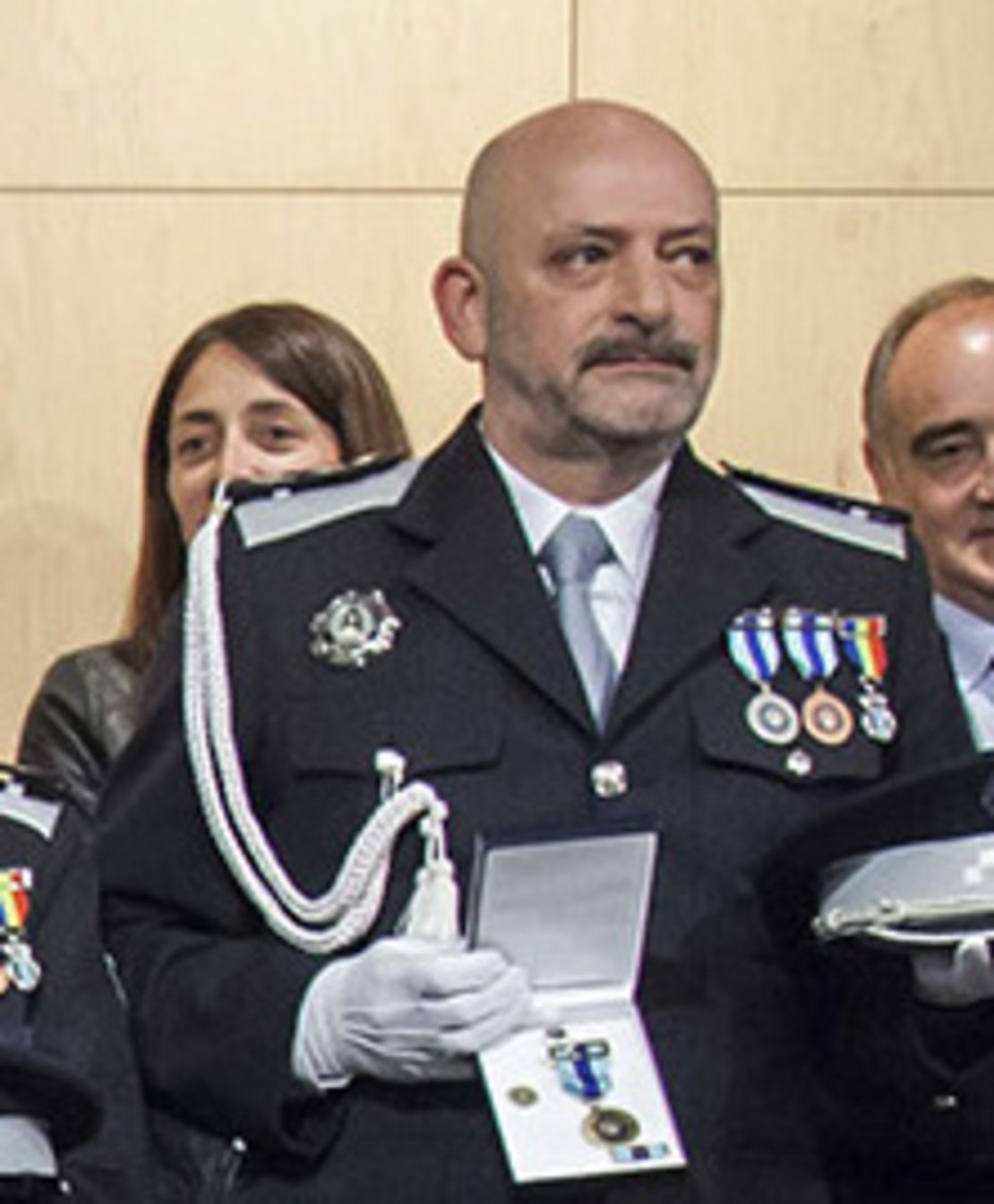 Damià Pineño en un dels actes en què se'l va condecorar.