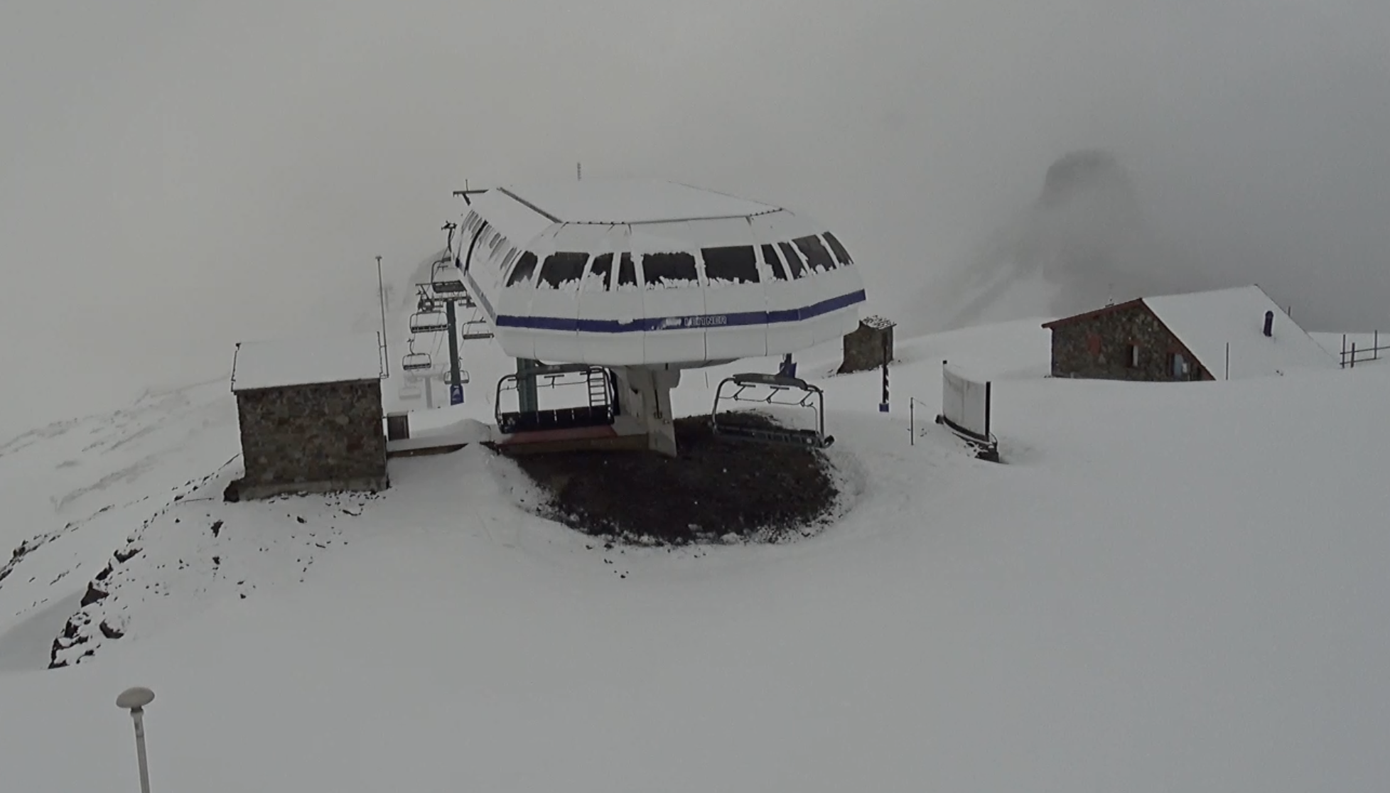 La zona de la Coma d'Arcalís ben nevada aquest matí.