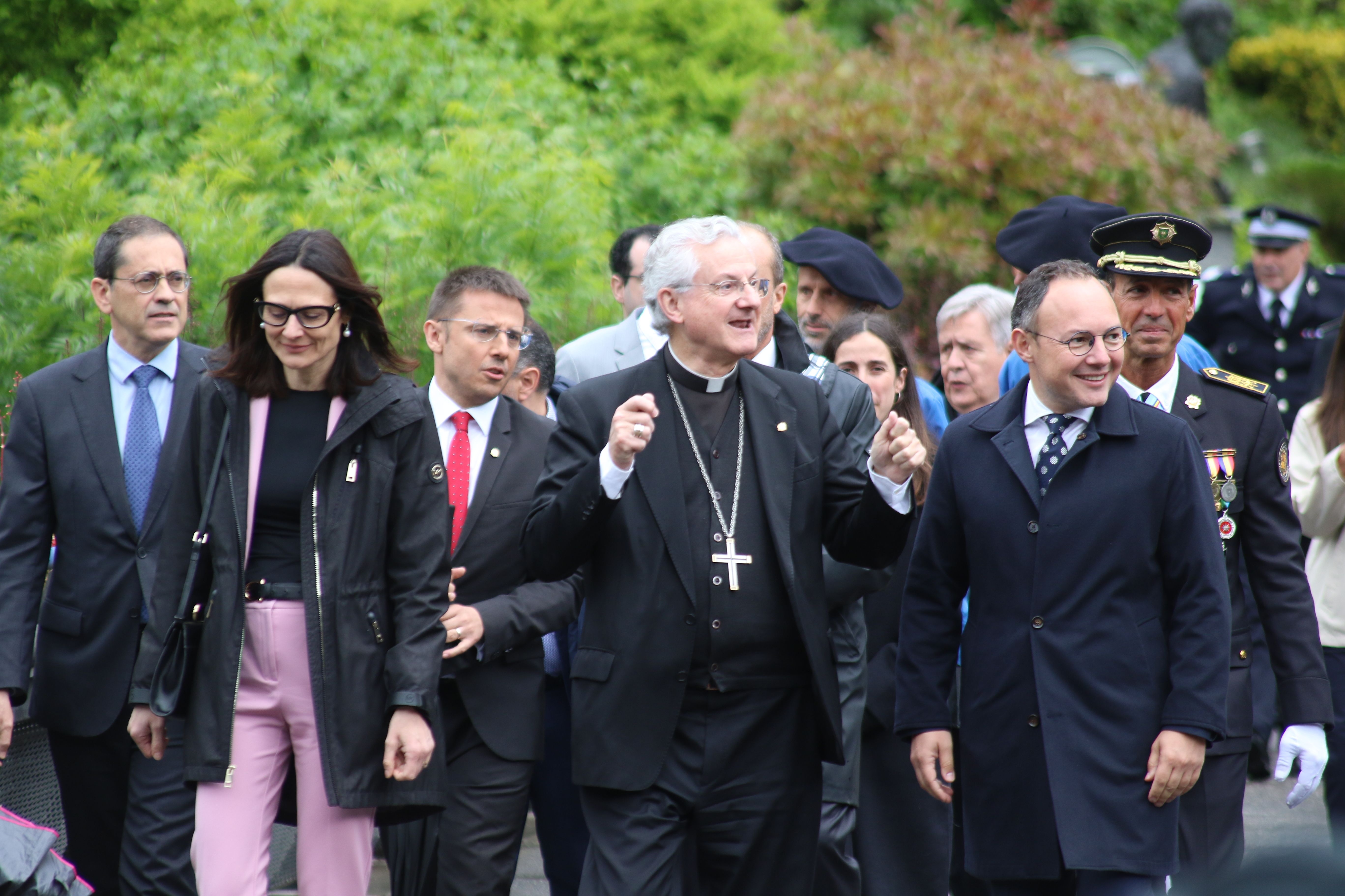 Les màximes autoritats que han presidit l'acte. Les màximes autoritats que han presidit l'acte.