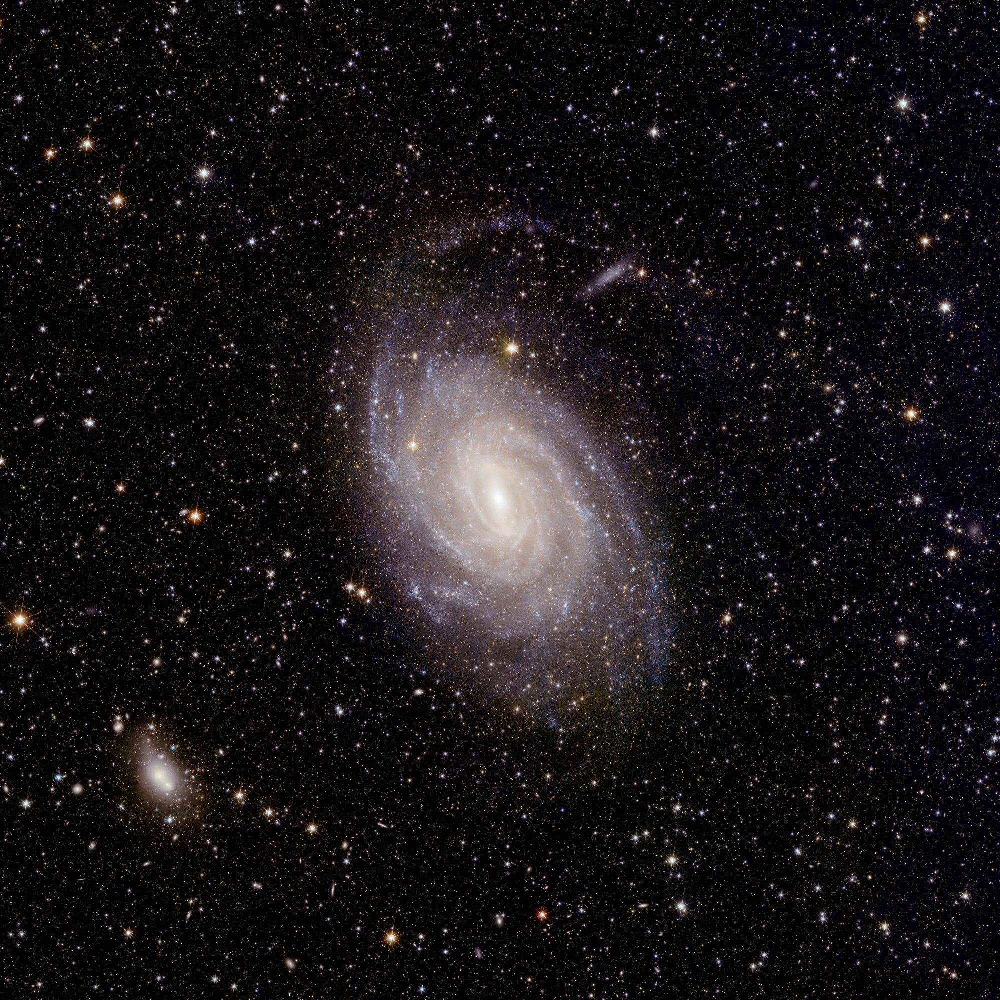La galàxia espiral NGC 6744 La portaveu del Sindicat, Rebeca Bonache.