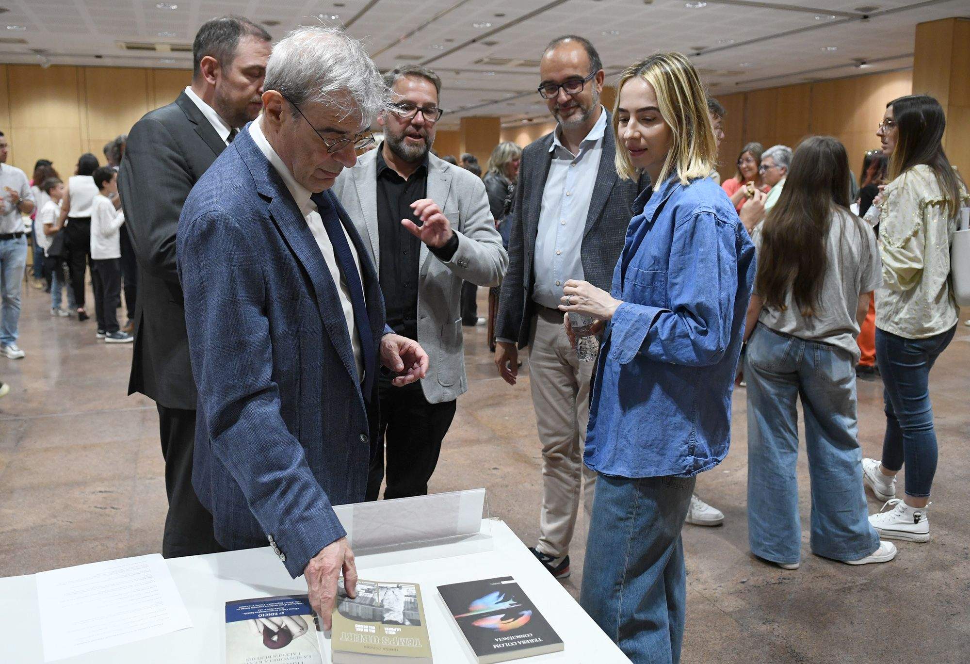 Ladislau Baró en un acte sobre foment de la lectura.