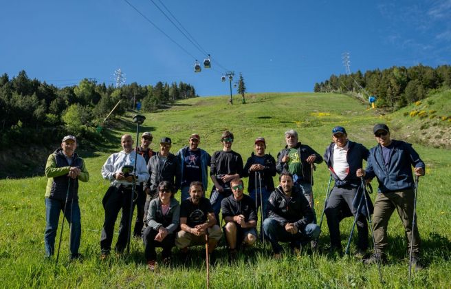 L'expedició al complet, en una foto de família a Soldeu. L'expedició al complet, en una foto de família a Soldeu.