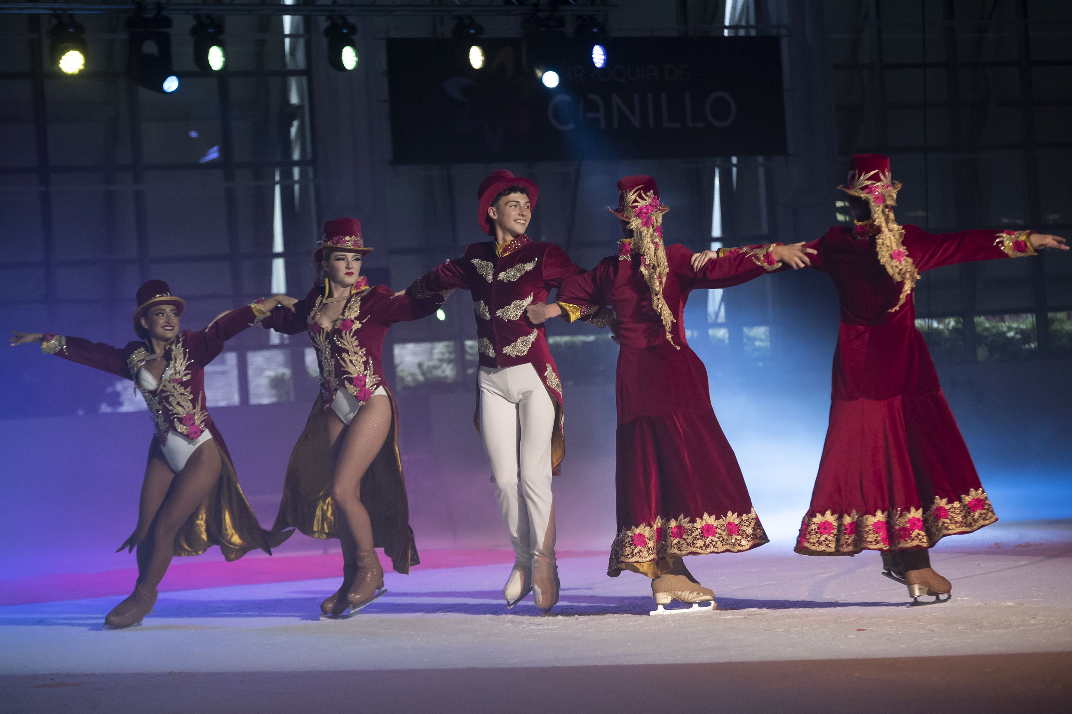 El ‘Circ Alegria On Ice’ ha actuat davant 1.500 espectadors. El ‘Circ Alegria On Ice’ ha actuat davant 1.500 espectadors.