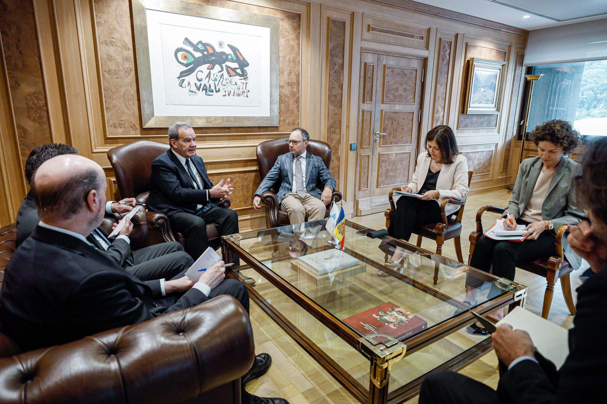 Trobada entre Espot, Tor i Allamand a Govern.