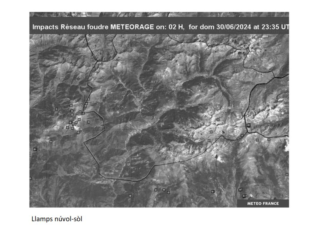 Llamps caiguts a Andorra la matinada de diumenge a diluns. Llamps caiguts a Andorra la matinada de diumenge a diluns.