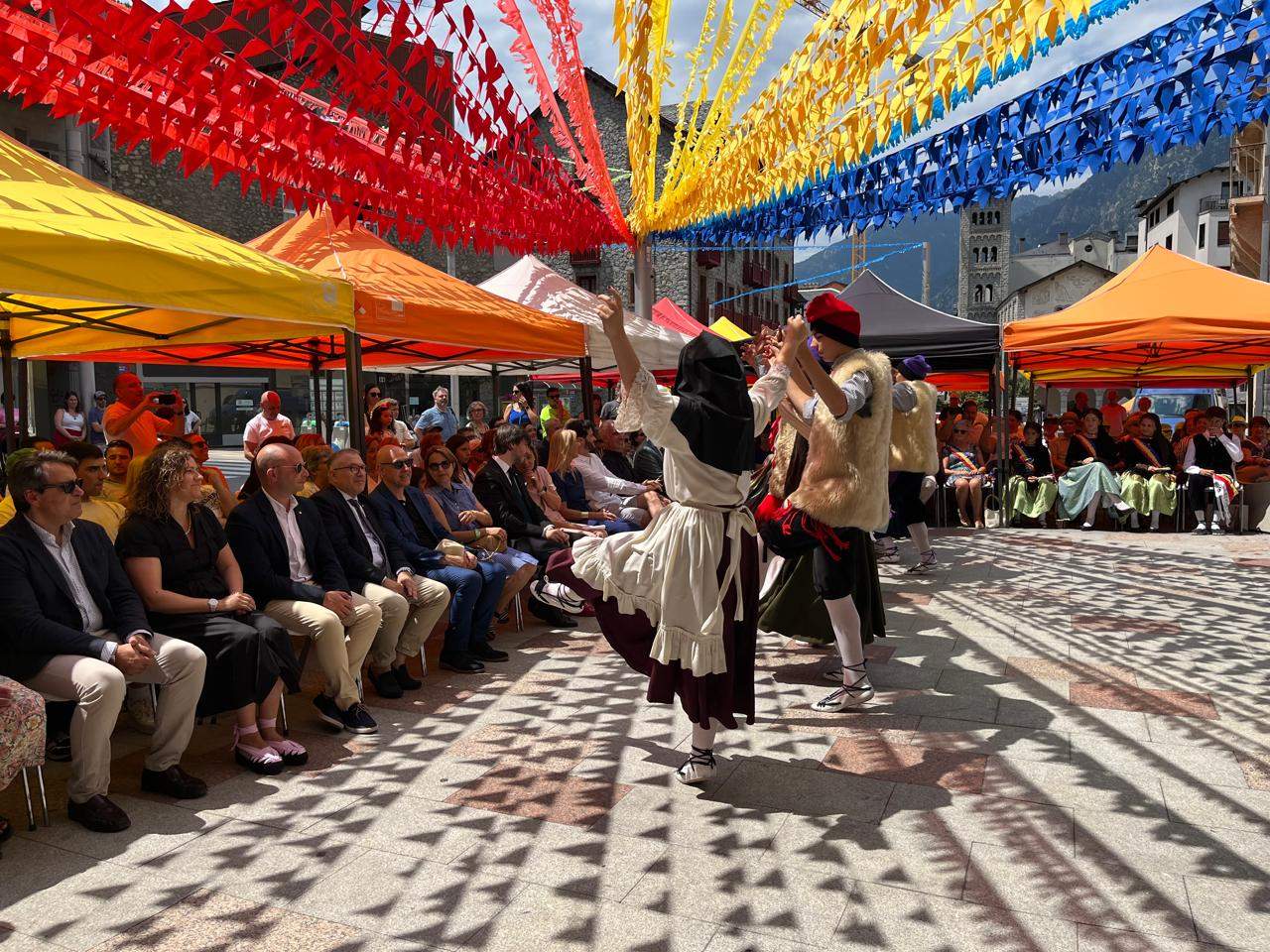 TRADICIONAL BALL DE L'ESBART SANTA ANNA