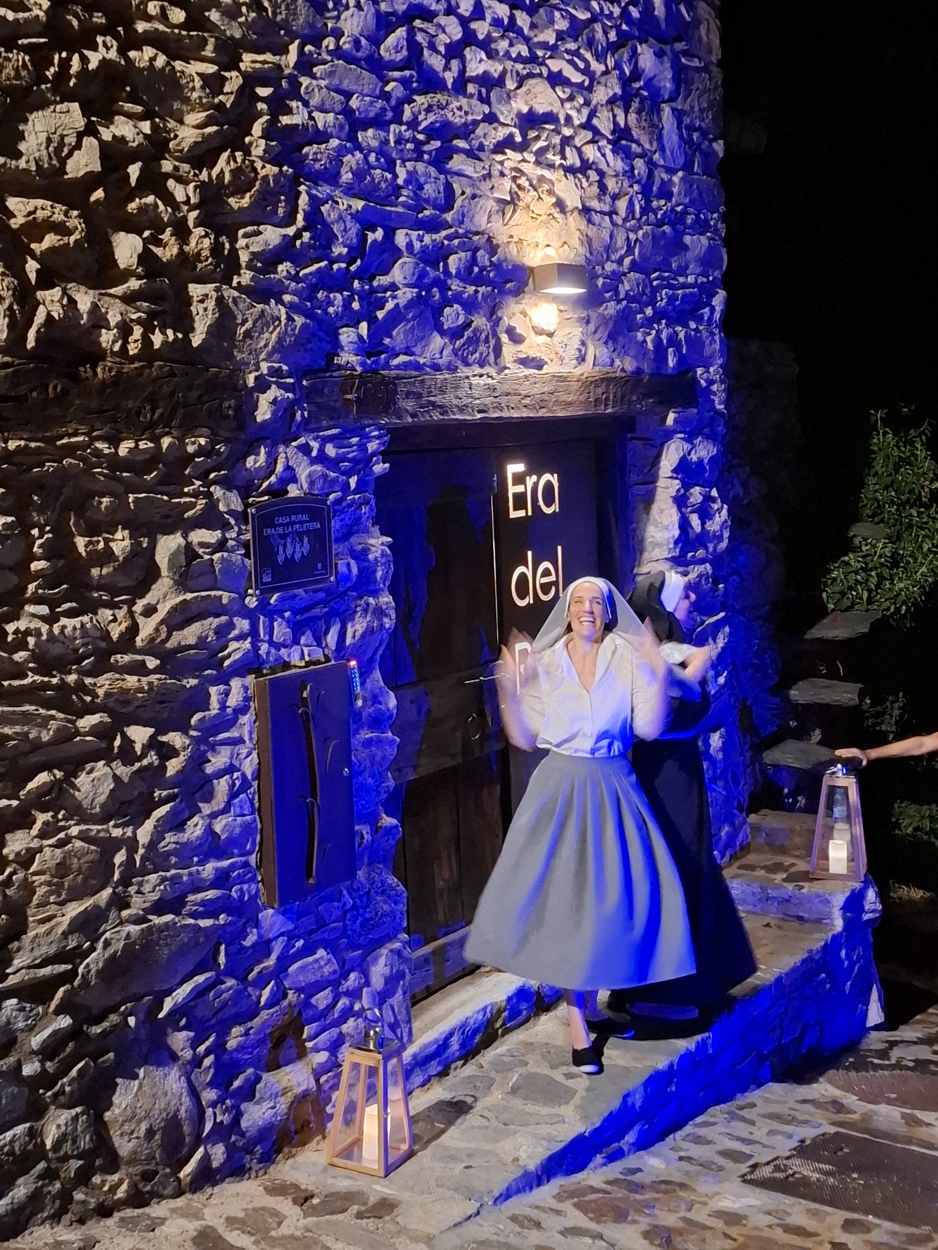 'Turistes i banyistes', de nit. 'Turistes i banyistes', de nit.