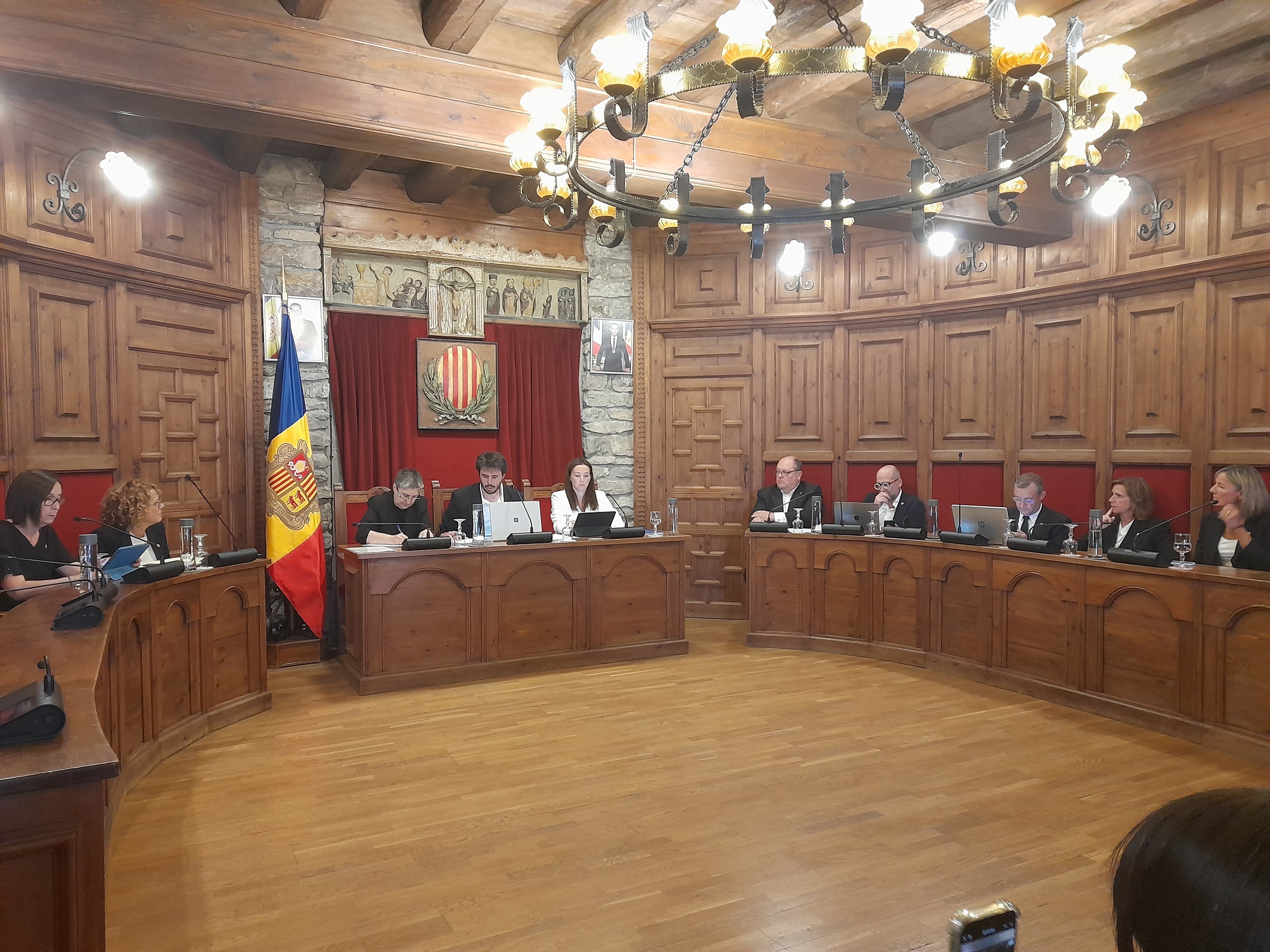 Un moment de la sessió de consell de comú de Sant Julià de Lòria.