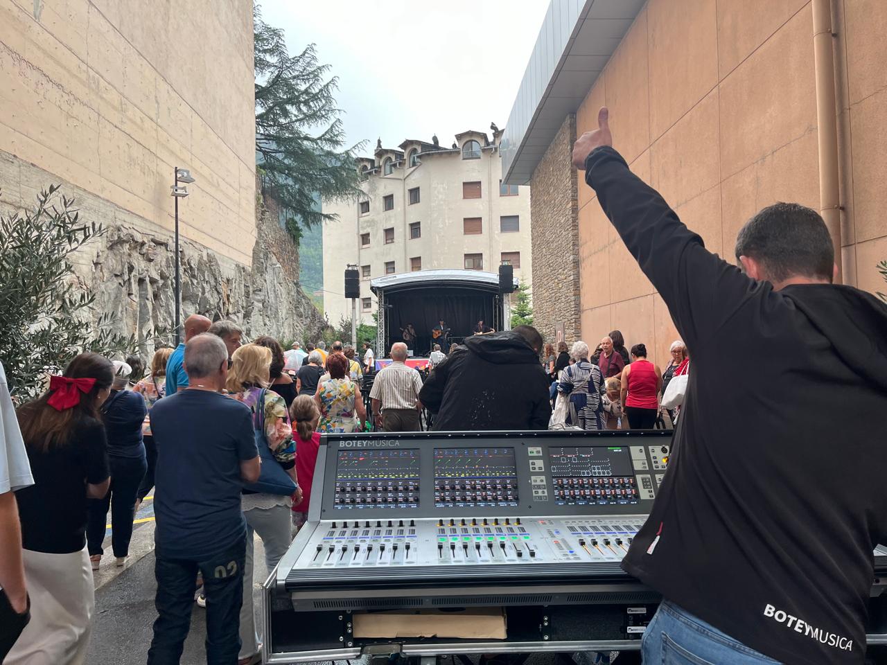 Reinici del concert.