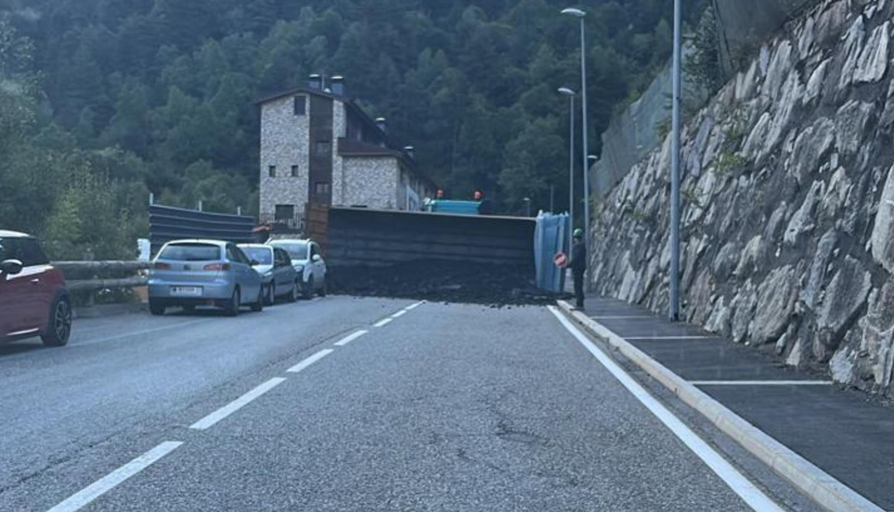 WhatsApp Image 2024 08 28 at 08. (1) WhatsApp Image 2024 08 28 at 08. (1)